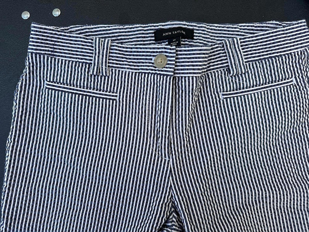Ann Taylor Seersucker Stripe Ankle Pants 4T