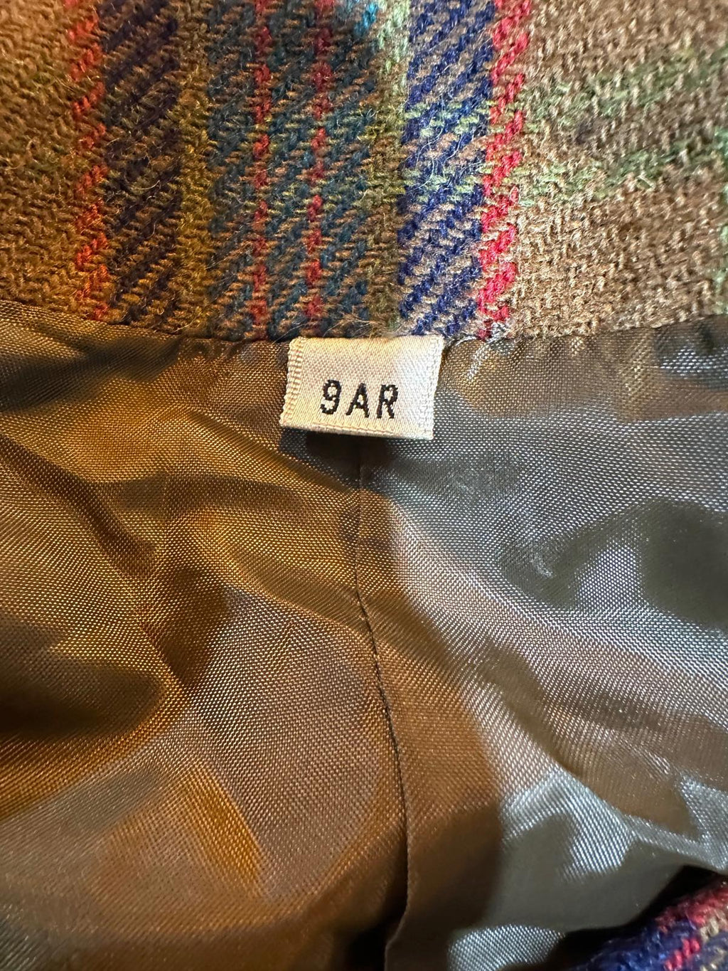 Vintage Tartan Wool Skirt Suit Set Blazer & Skirt 9AR
