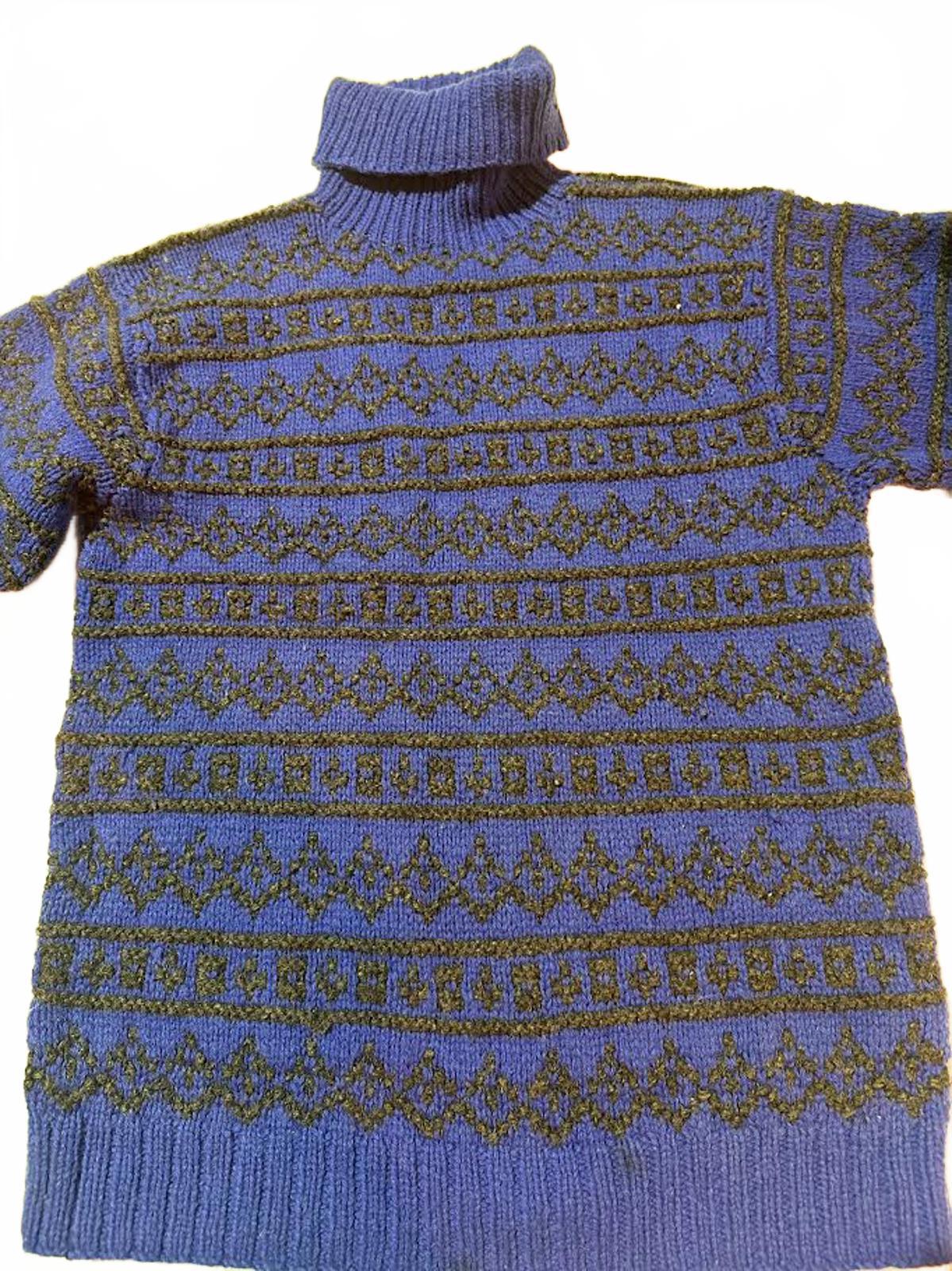 Vintage GAP Hand Knit Wool Turtleneck Sweater L