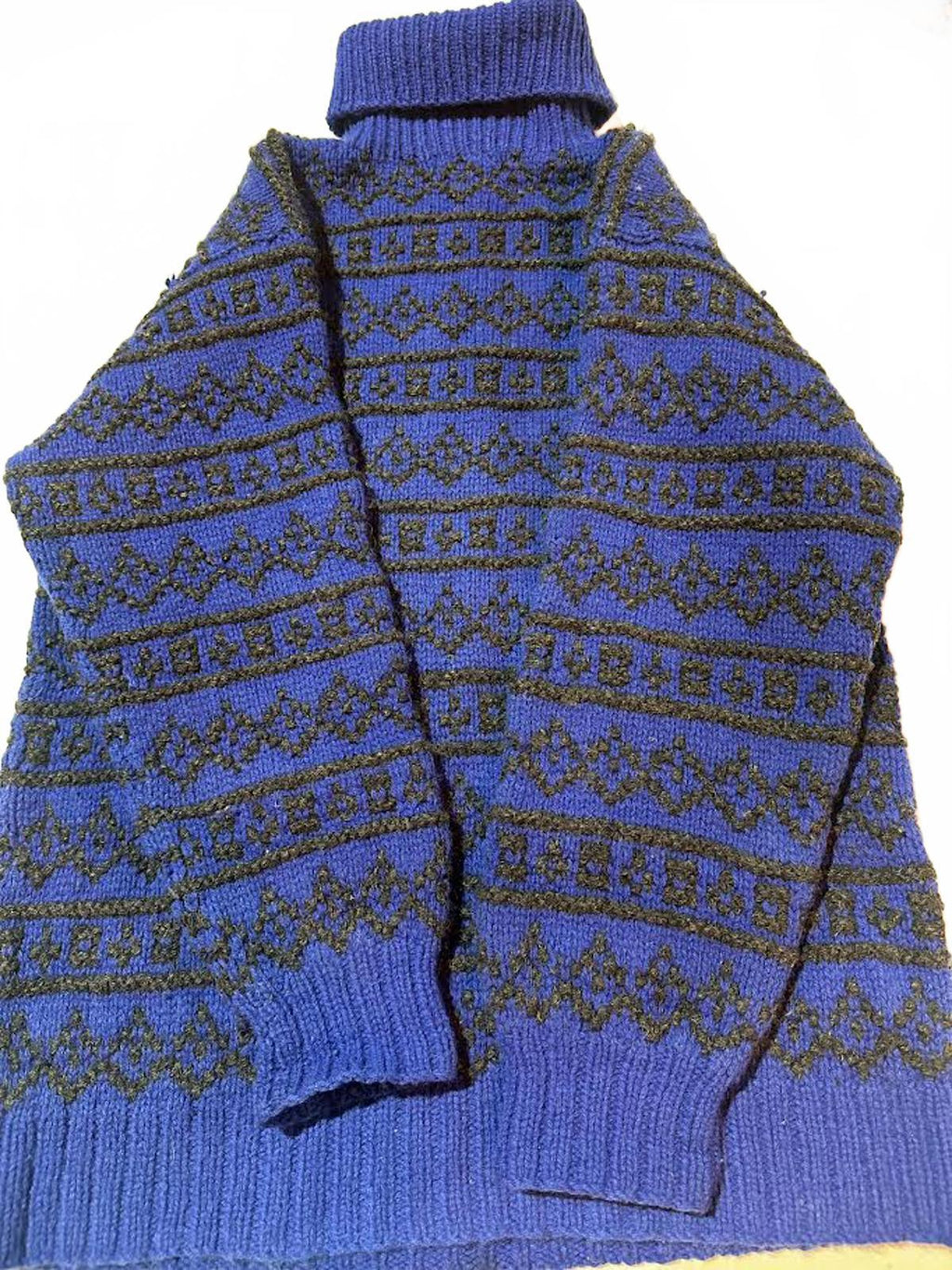 Vintage GAP Hand Knit Wool Turtleneck Sweater L