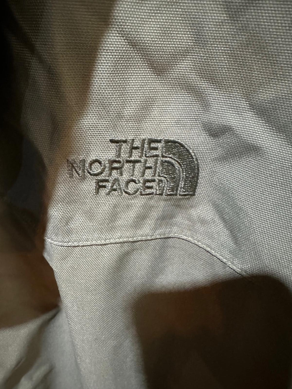 The North Face Men’s XL Gray Waterproof Shell Jacket
