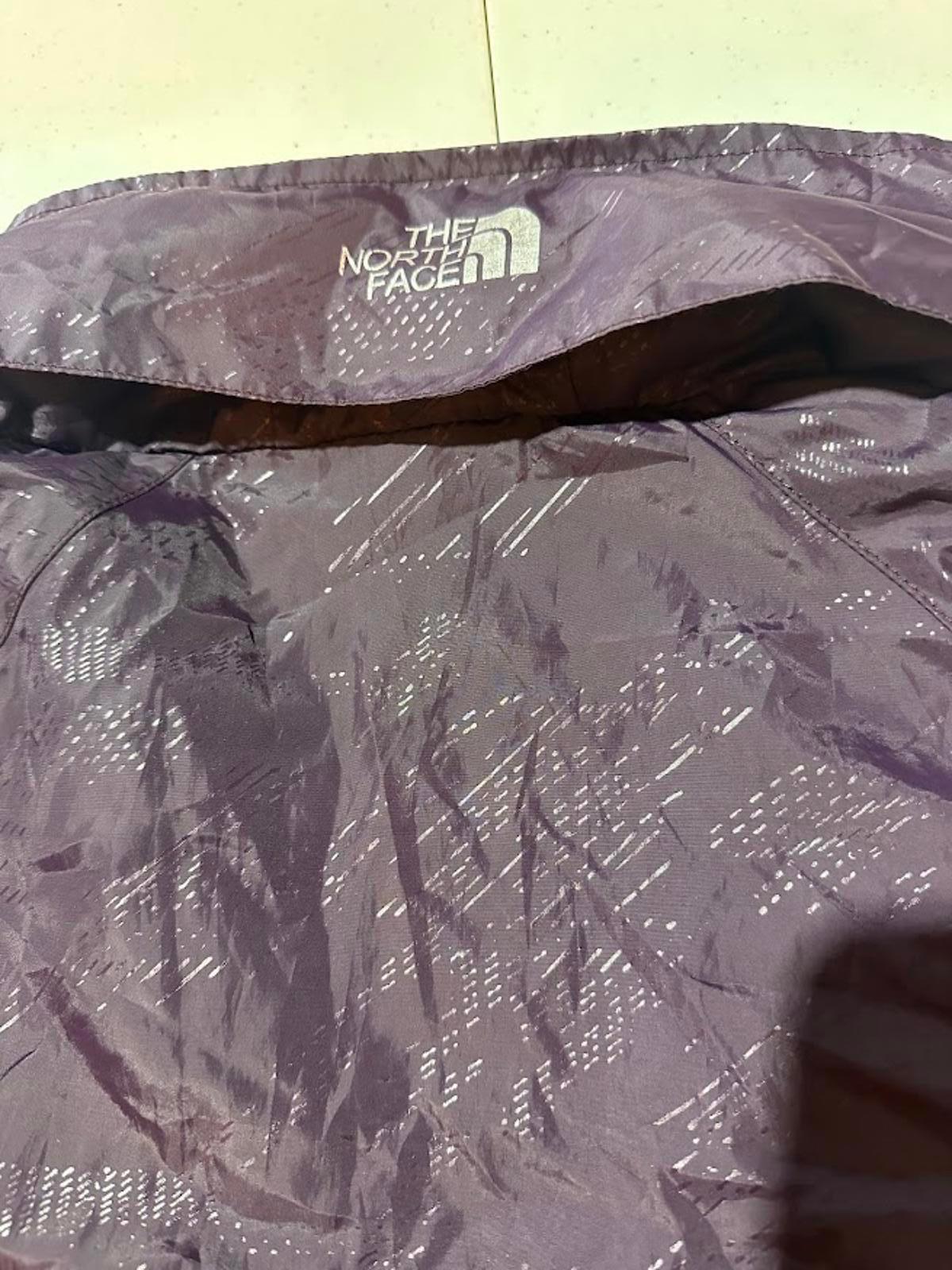 The North Face Hooded Windbreaker M