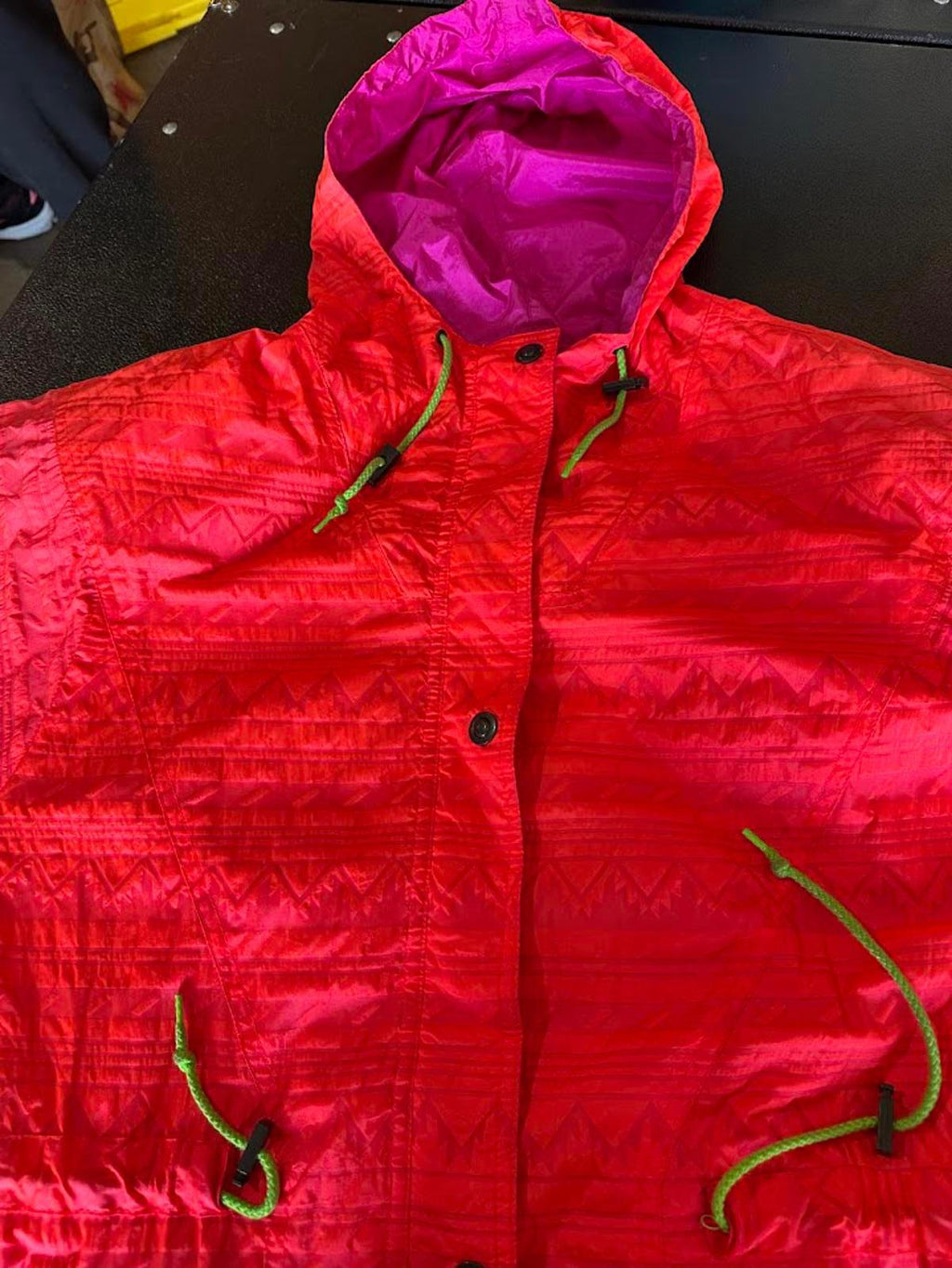 Vintage SKYR Neon Ski Jacket Women’s 8 Hong Kong