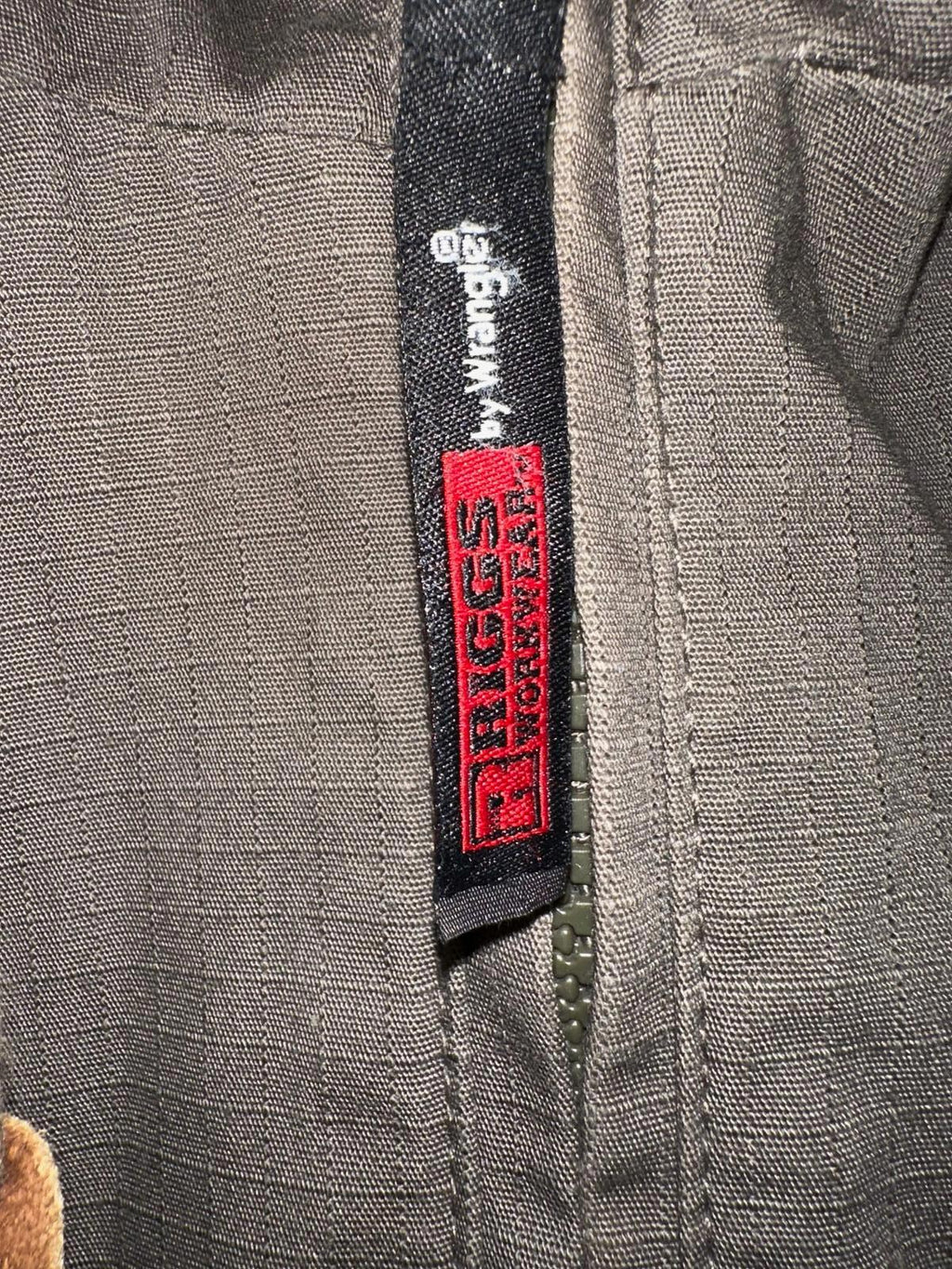 Riggs Workwear by Wrangler hooded jacket  Mens Medium