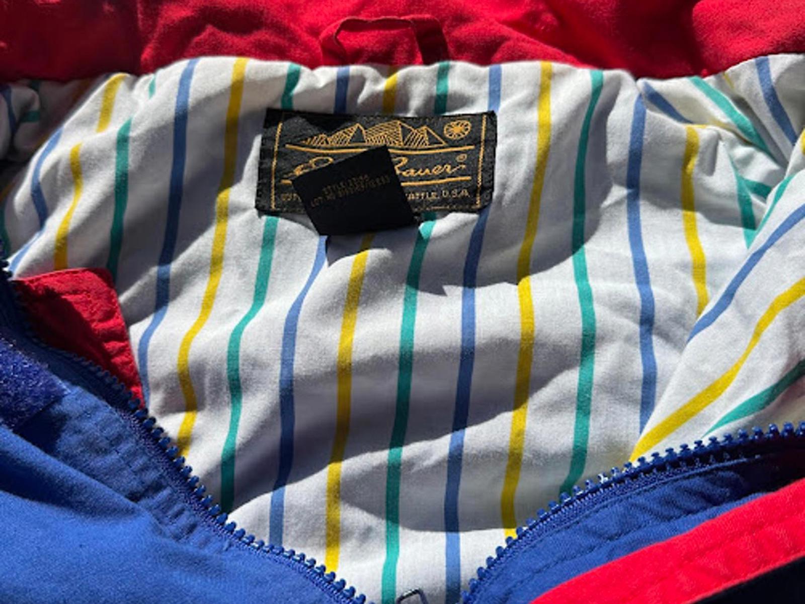 Vintage Eddie Bauer Hooded Windbreaker L