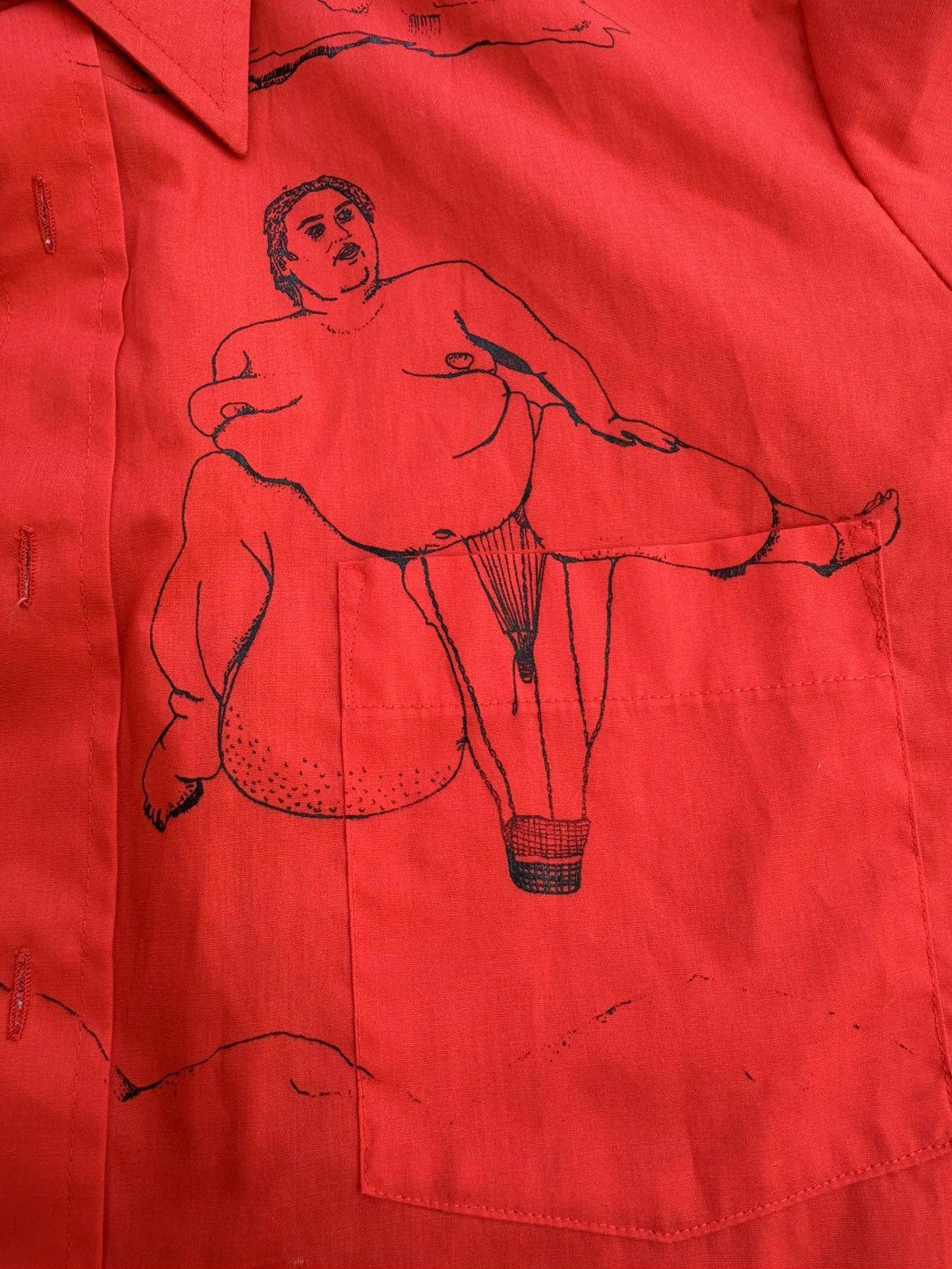 Pretty Trashy Red Graphic Shirt Sumo Balloon Sz 15.5