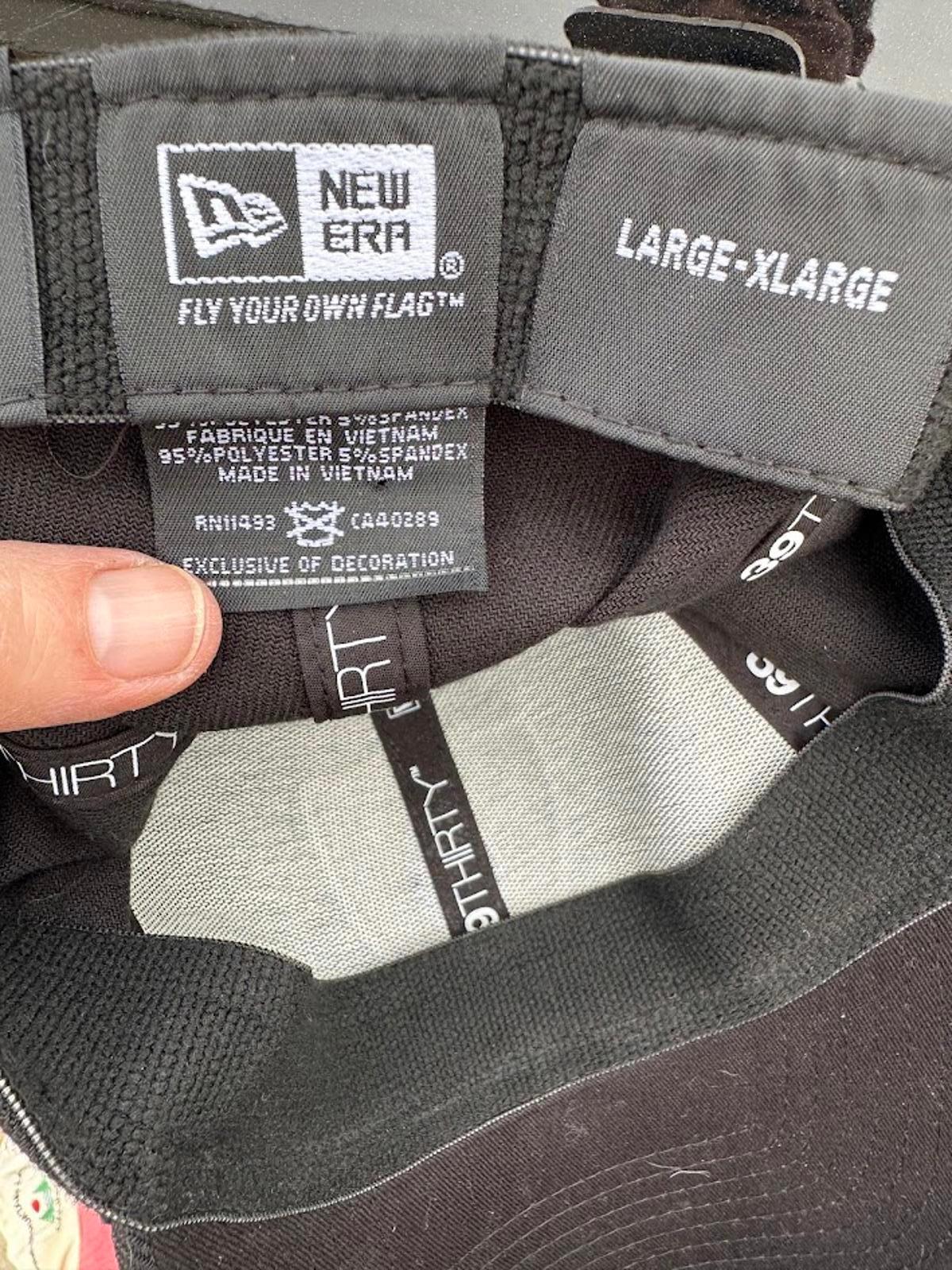 New Era Raiders 39THIRTY Flex Fit Hat L/XL