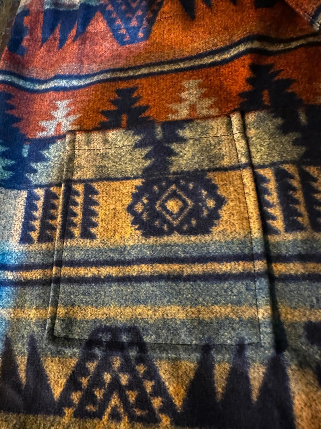 Southwestern Aztec Belted Coat Wool BlendJacket Size L – Pendleton Style 90s