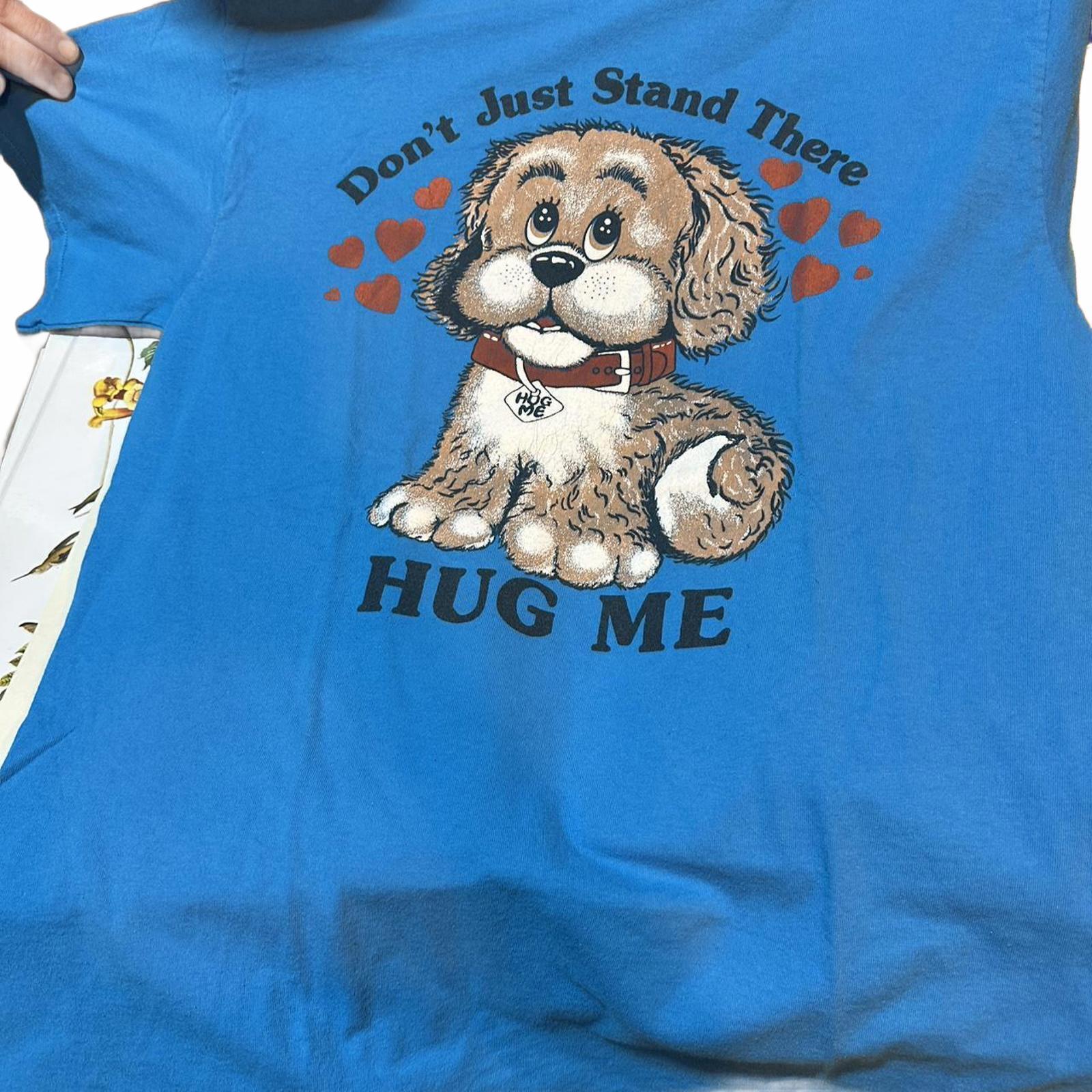 Vintage “Hug Me” Puppy Graphic Tee