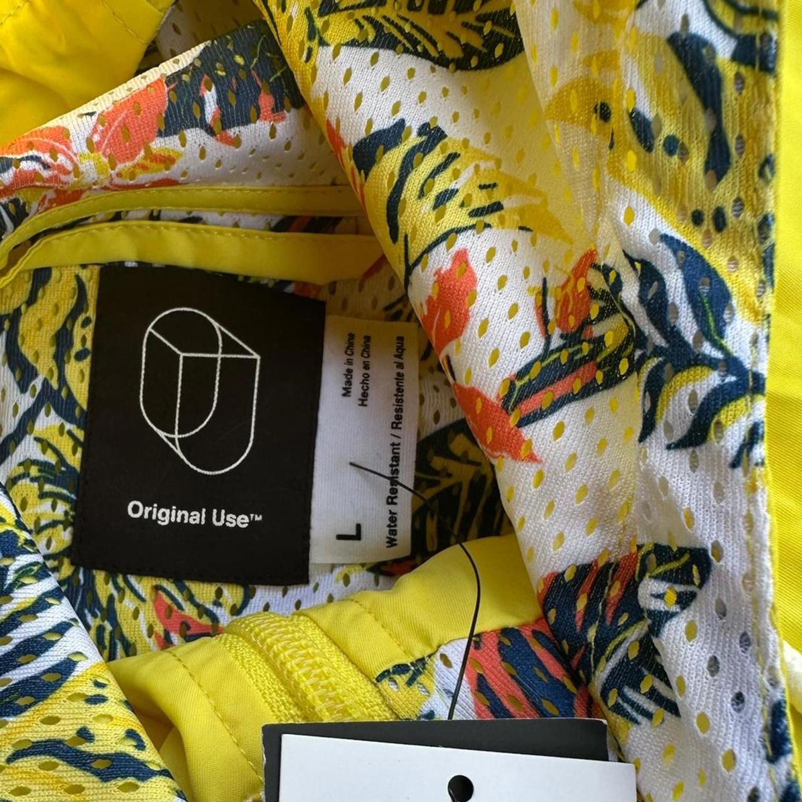 Women’s Large Yellow Hooded Windbreaker – Original Use (New with Tags)