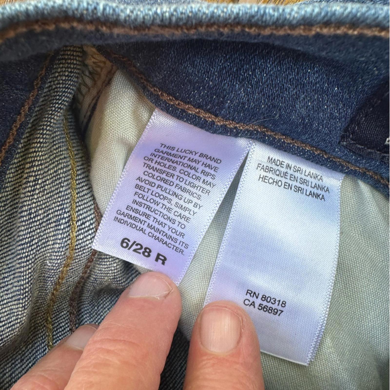 Lucky Brand Bootcut Jeans 6/28