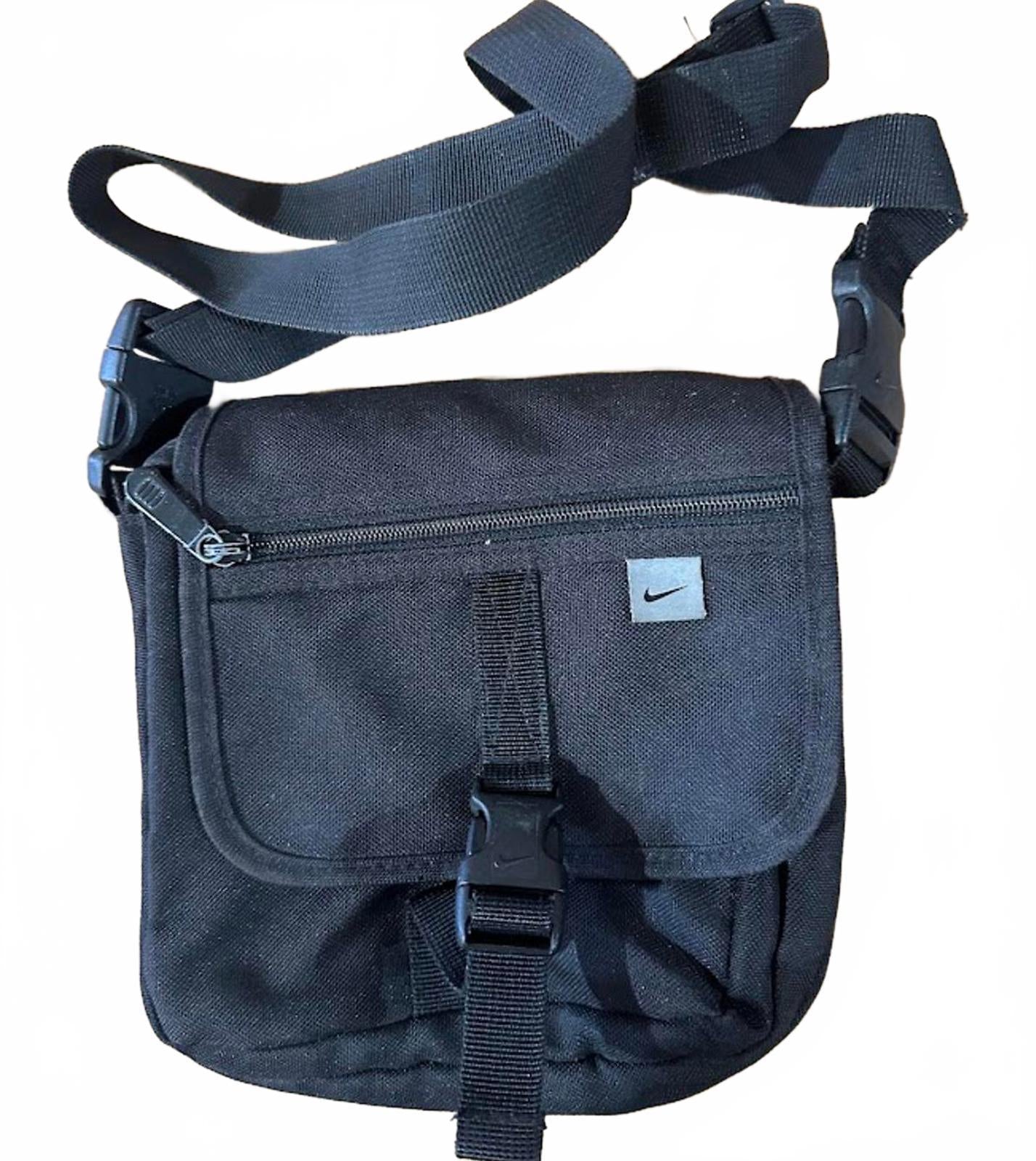 Nike Black Crossbody Utility Bag Small