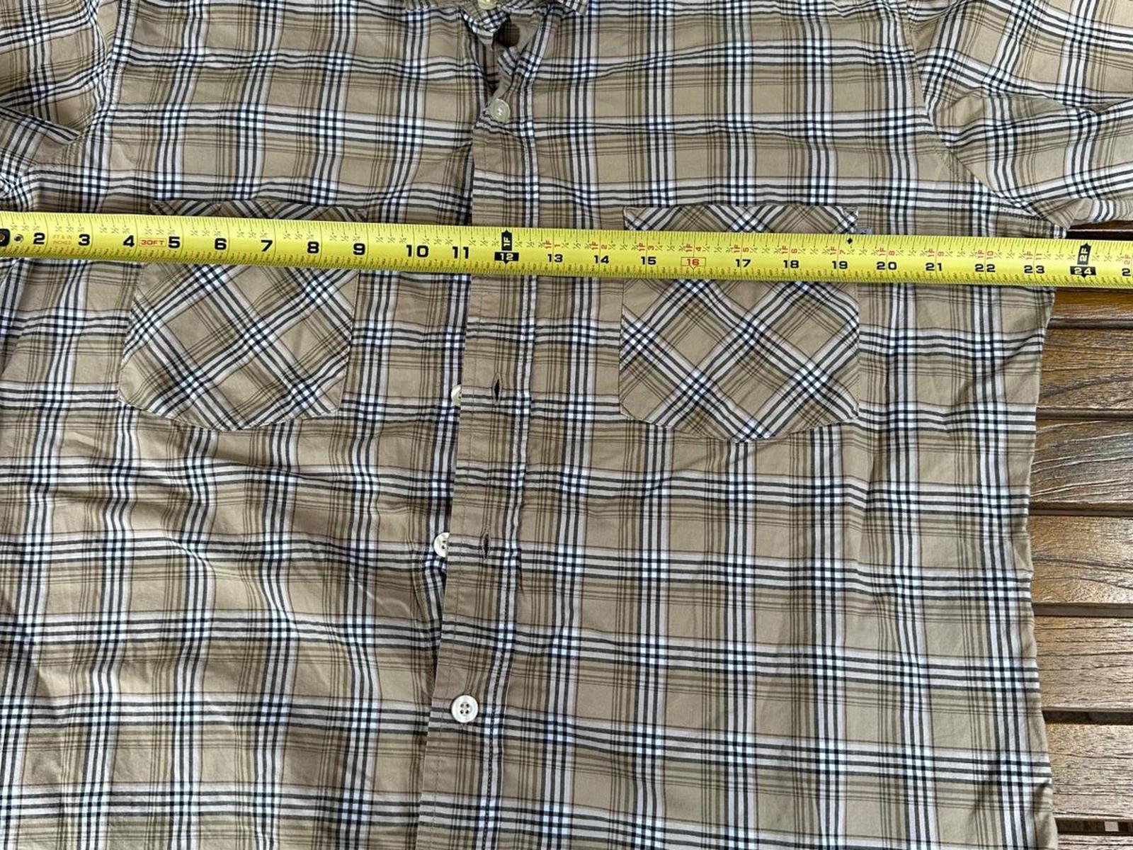 Carhartt Men’s Plaid Button Front Shirt Size L Regular Tan Brown Cotton Workwear