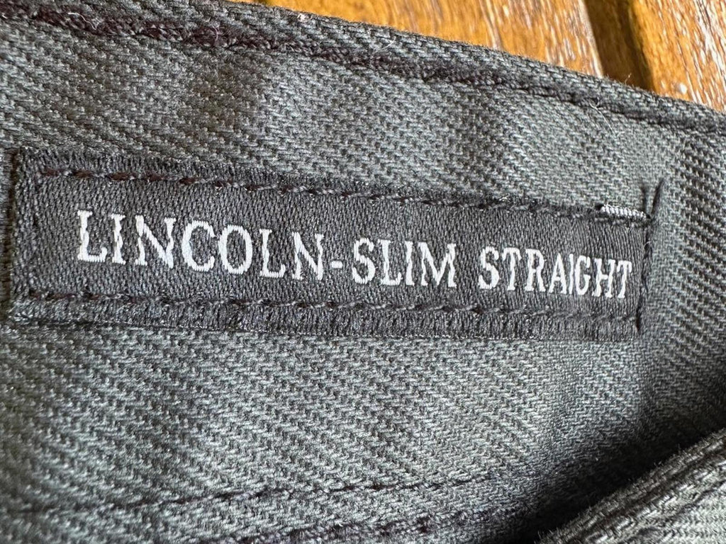 Guess Lincoln Slim Straight Coated Black Jeans Men's 30x32 Leather Look Denim