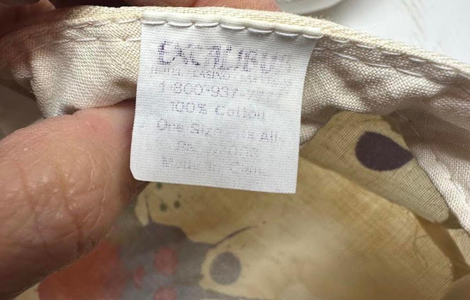 Vintage Excalibur Las Vegas Paint Splash Hat