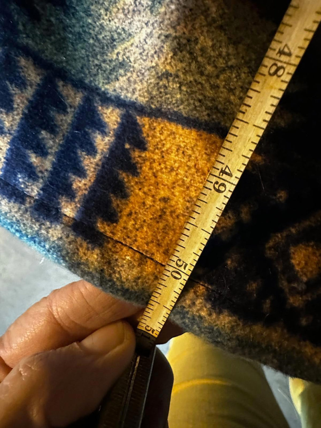 Southwestern Aztec Belted Coat Wool BlendJacket Size L – Pendleton Style 90s