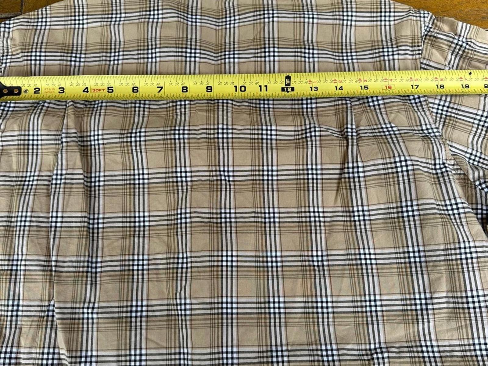 Carhartt Men’s Plaid Button Front Shirt Size L Regular Tan Brown Cotton Workwear