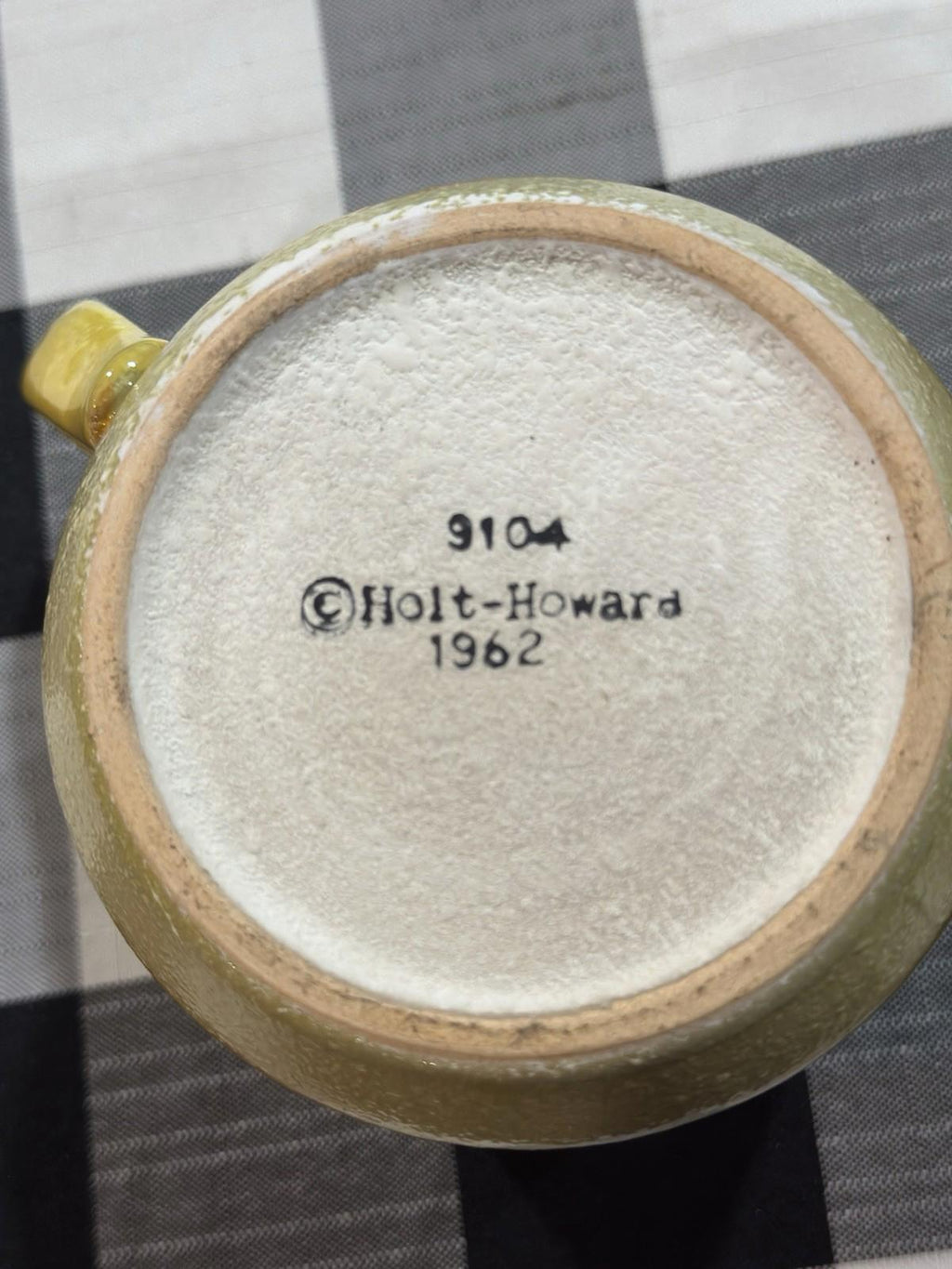 Holt Howard 1962 Yellow Striped Ceramic Coffee Mug Vintage 3.5"