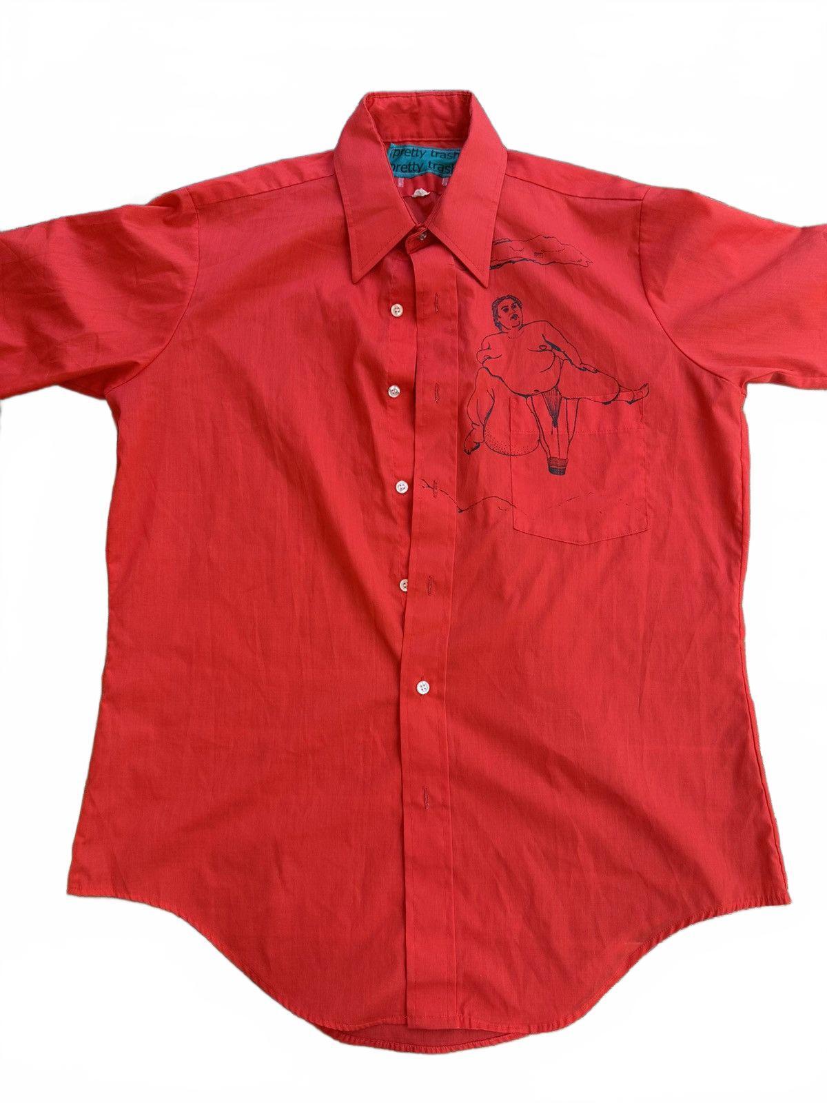 Pretty Trashy Red Graphic Shirt Sumo Balloon Sz 15.5