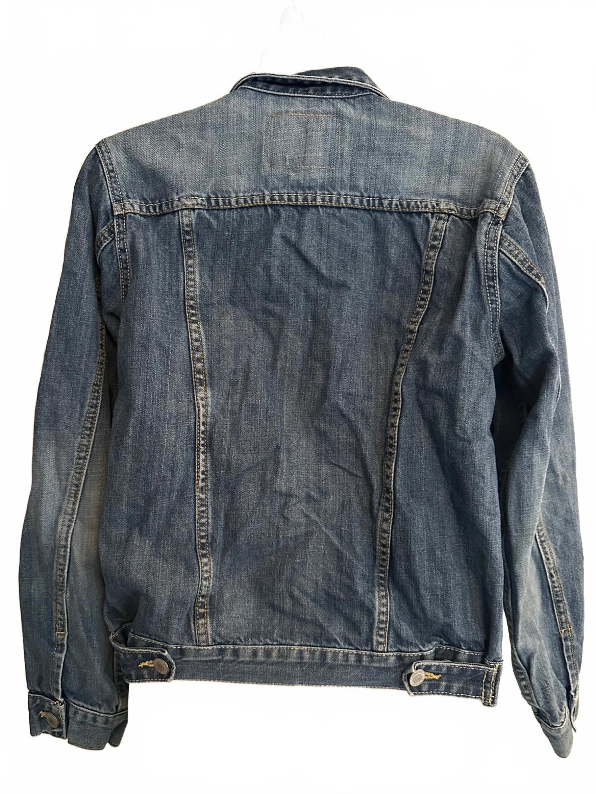 Levi’s Vintage Blue Denim Jean Jacket L 20.5″ Length