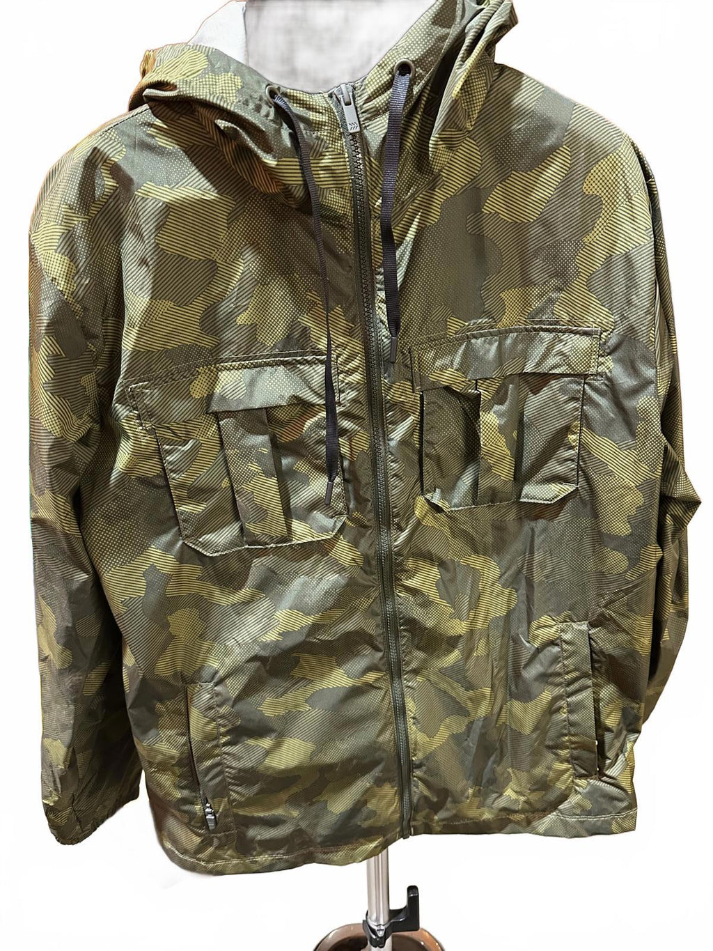 All in Motion Camo Windbreaker Jacket Men’s L