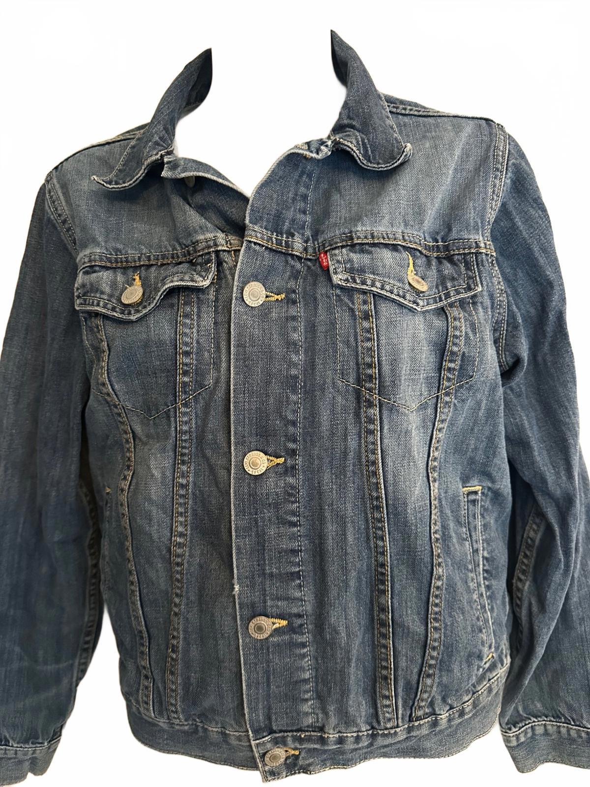 Levi’s Vintage Blue Denim Jean Jacket L 20.5″ Length
