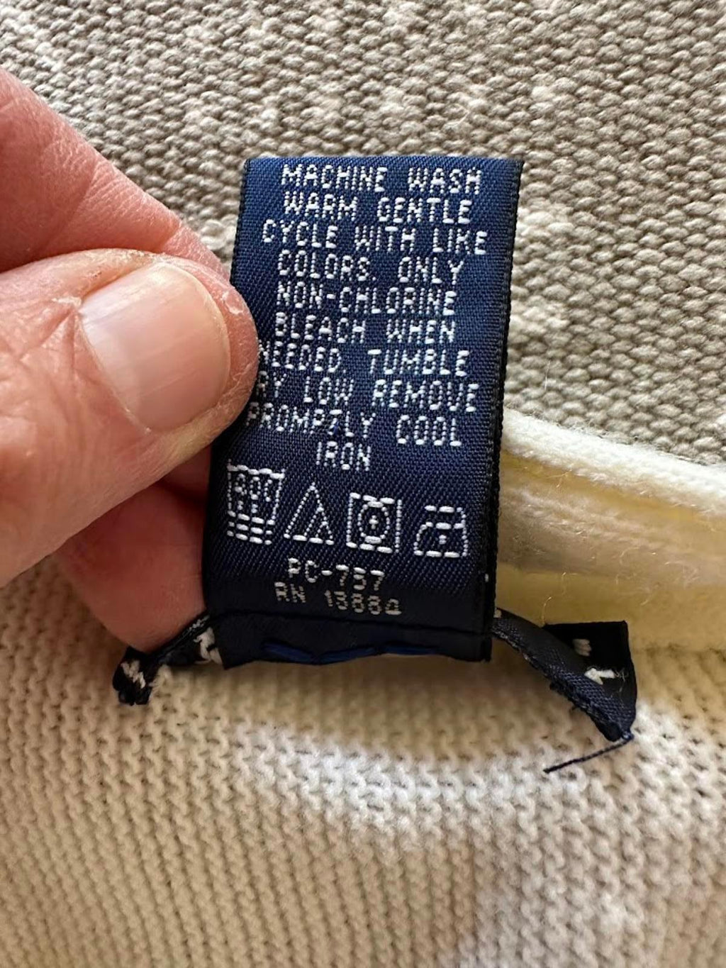 IZOD Cream Cotton Cardigan Sweater XL