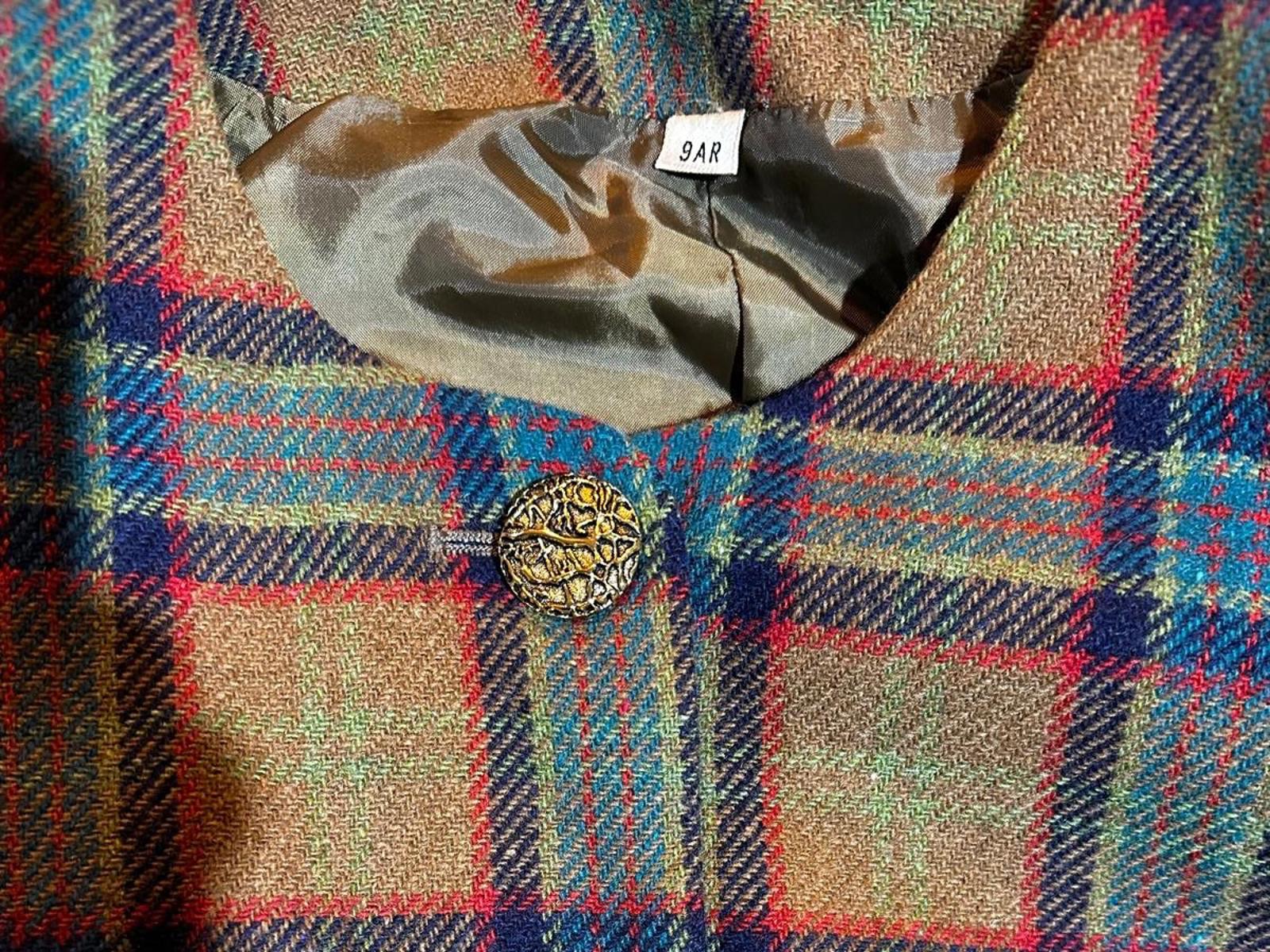 Vintage Tartan Wool Skirt Suit Set Blazer & Skirt 9AR