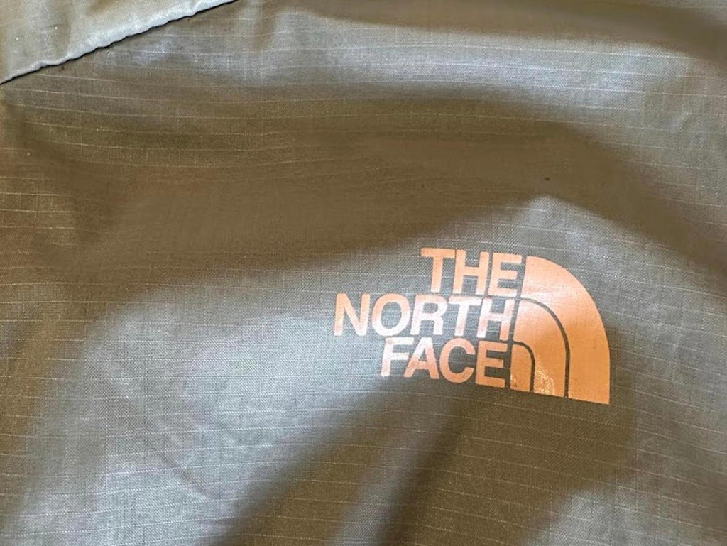 North Face Women’s Hooded Windbreaker Jacket