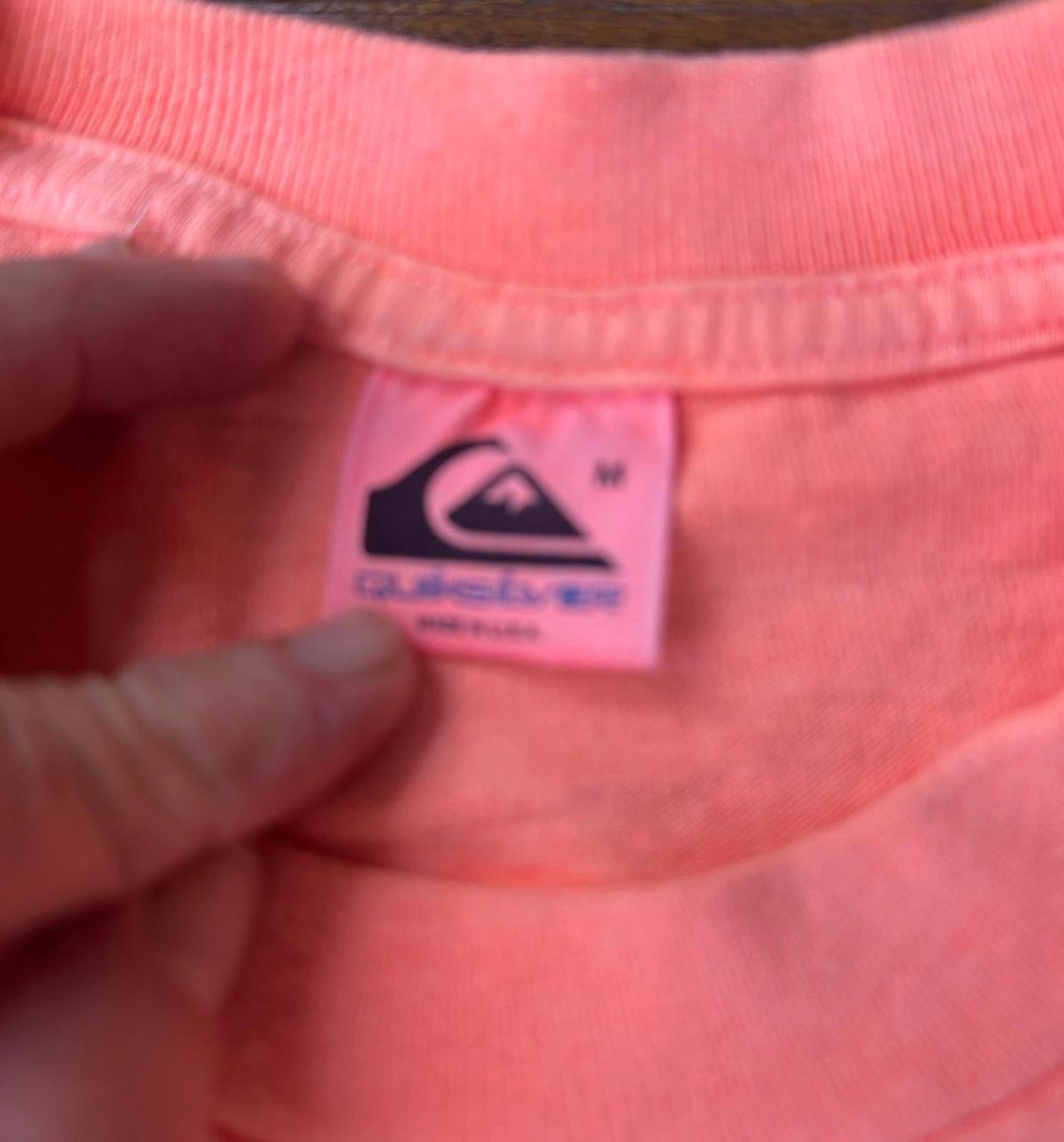Vtg Quiksilver Embossed Logo Coral  T-Shirt  Made in USA