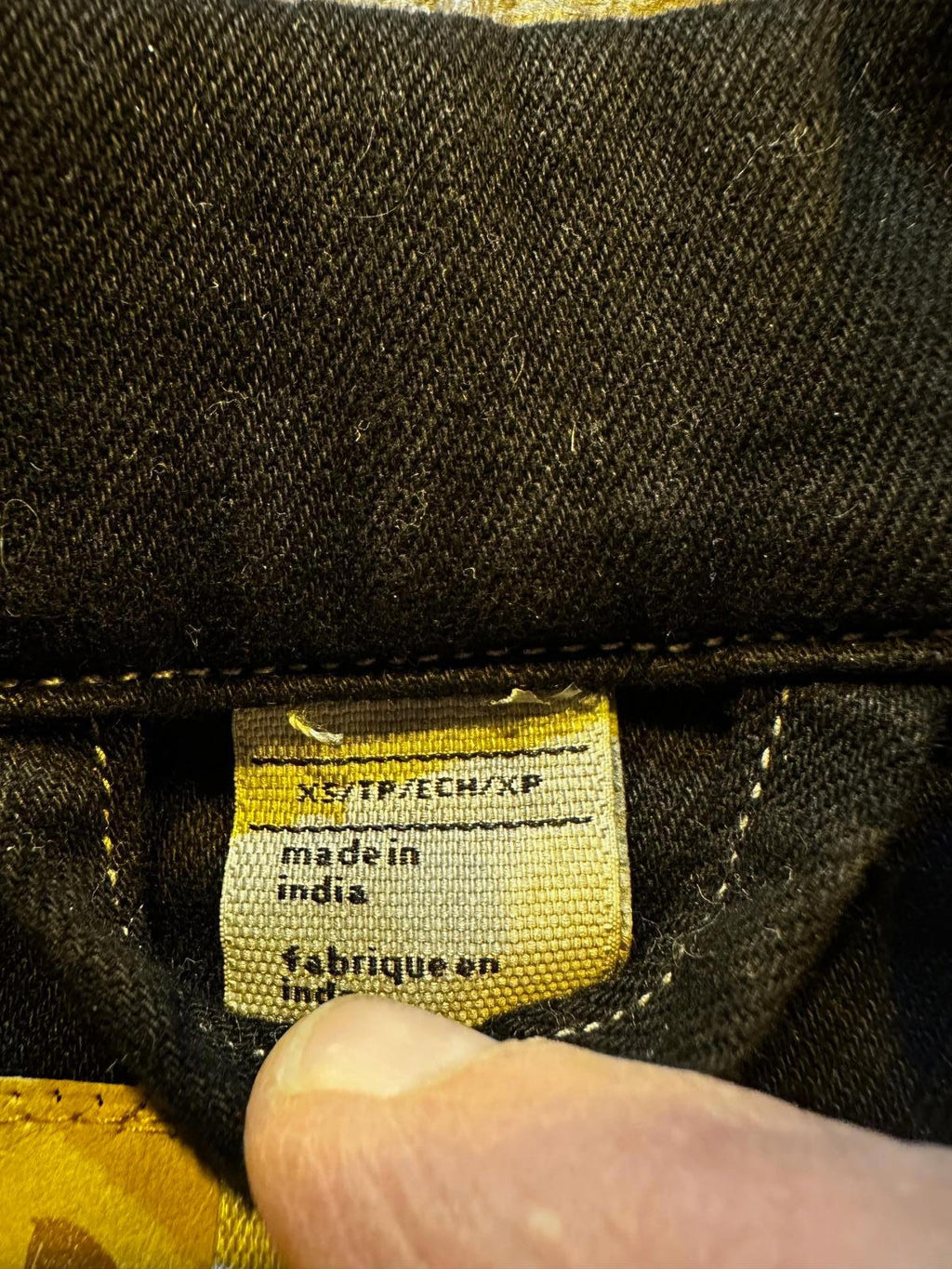 Levi’s Black Denim Trucker Vest Contrast Stitch Sz XS