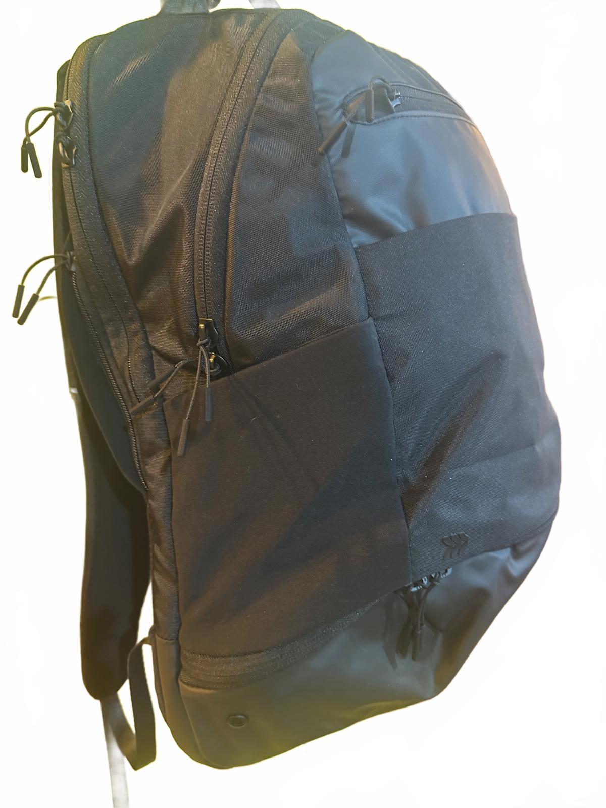 All in Motion Everyday Backpack – Black