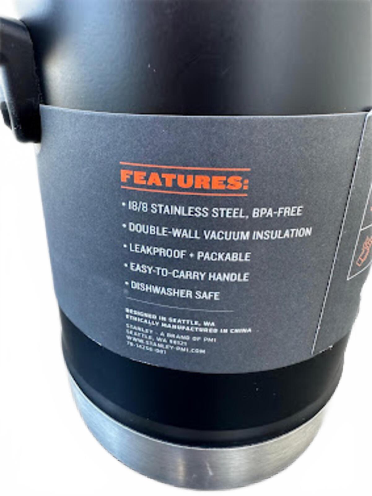 Stanley Adventure 64 oz Vacuum Growler NWT