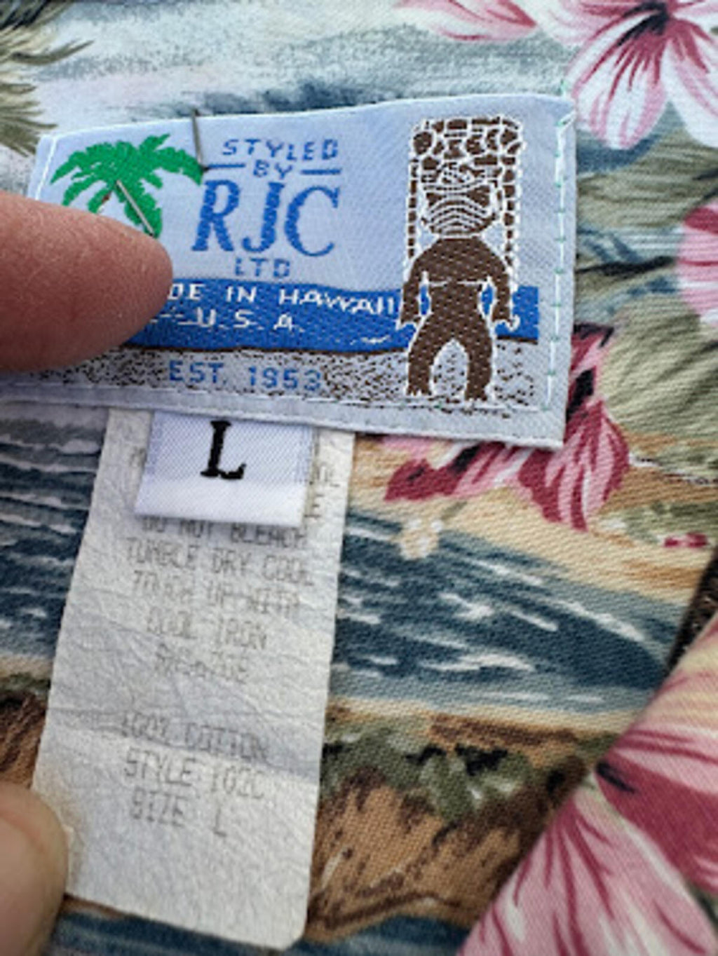 2 Bundle RJC Made Hawaii Aloha Shirts  Size Large