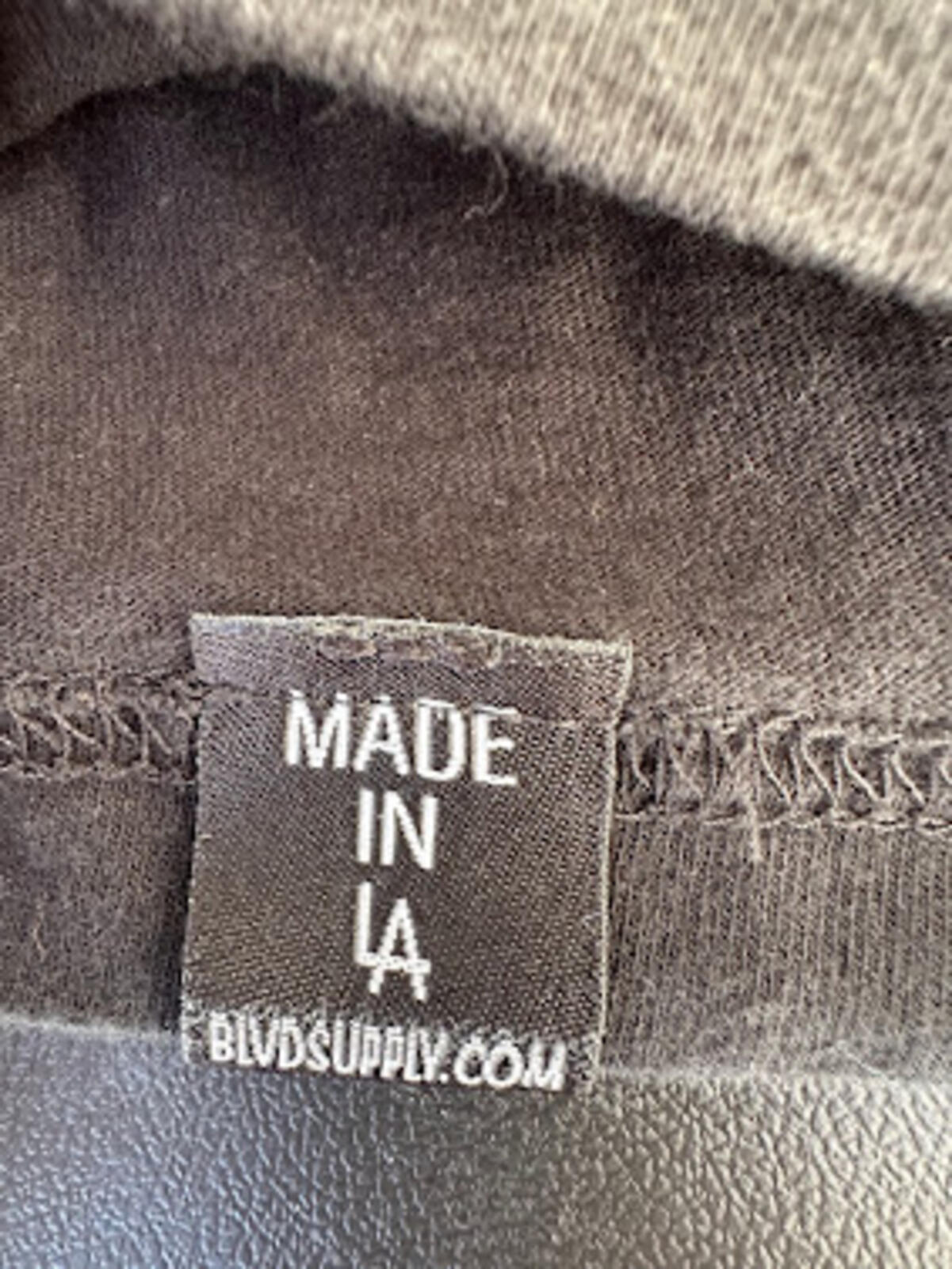 BLVD Life Made in LA Graphic Streetwear Tee M