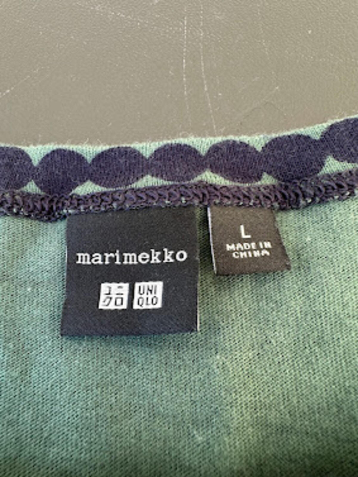 Uniqlo x Marimekko Blue Green Tee Large