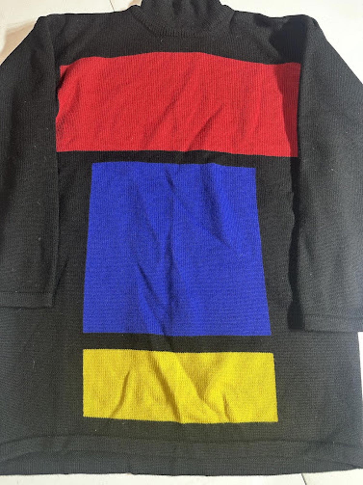 Vintage Classiques Entier Color Block Graphic Knit Sweater