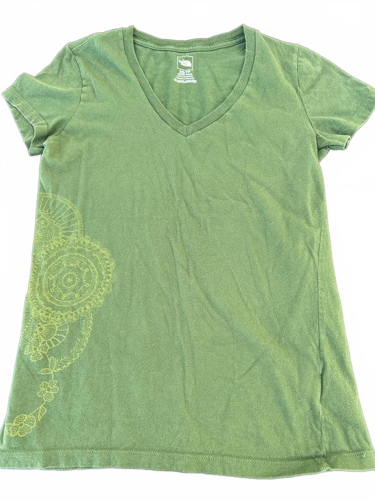 North Face Women's XS Tee Bundle of 2