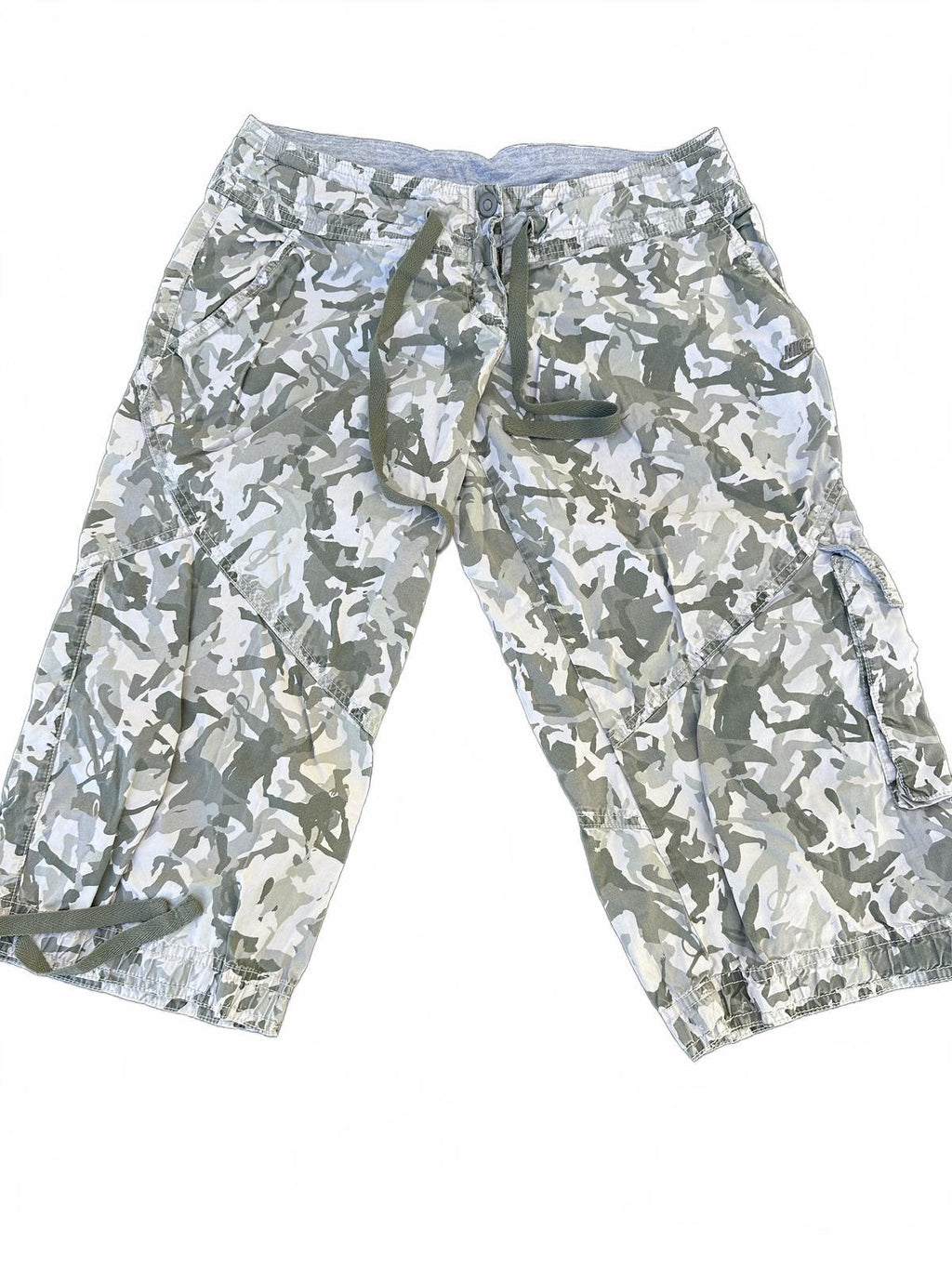 Nike Camo Cargo Shorts Small