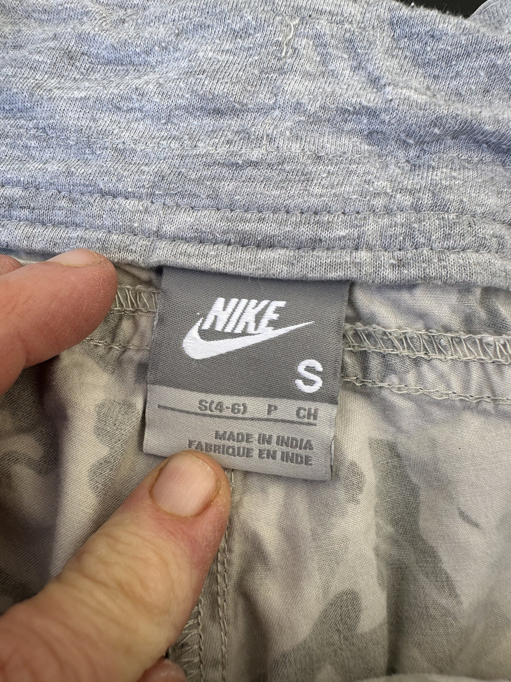 Nike Camo Cargo Shorts Small