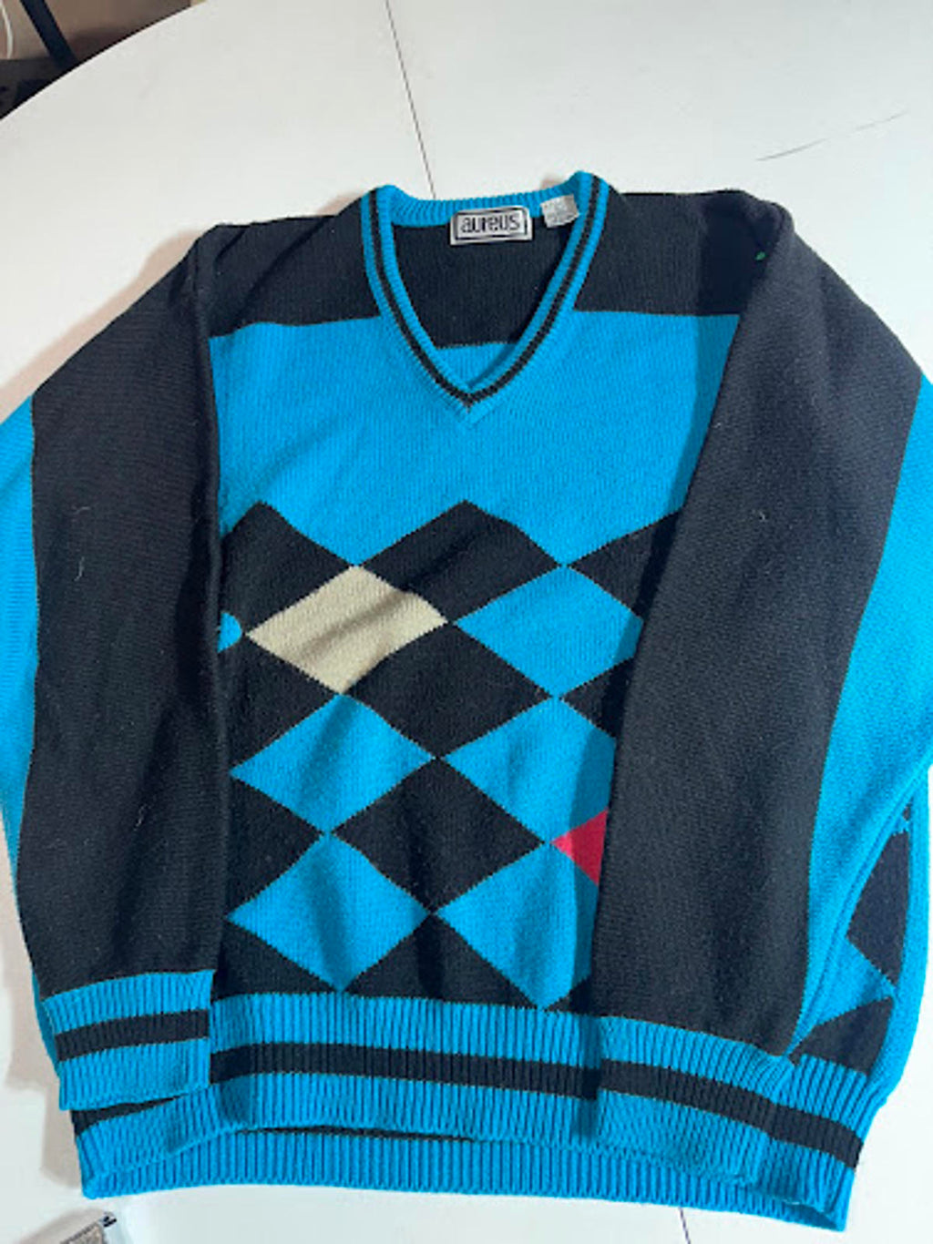 Vintage Aureus Argyle V Neck Sweater Blue Black