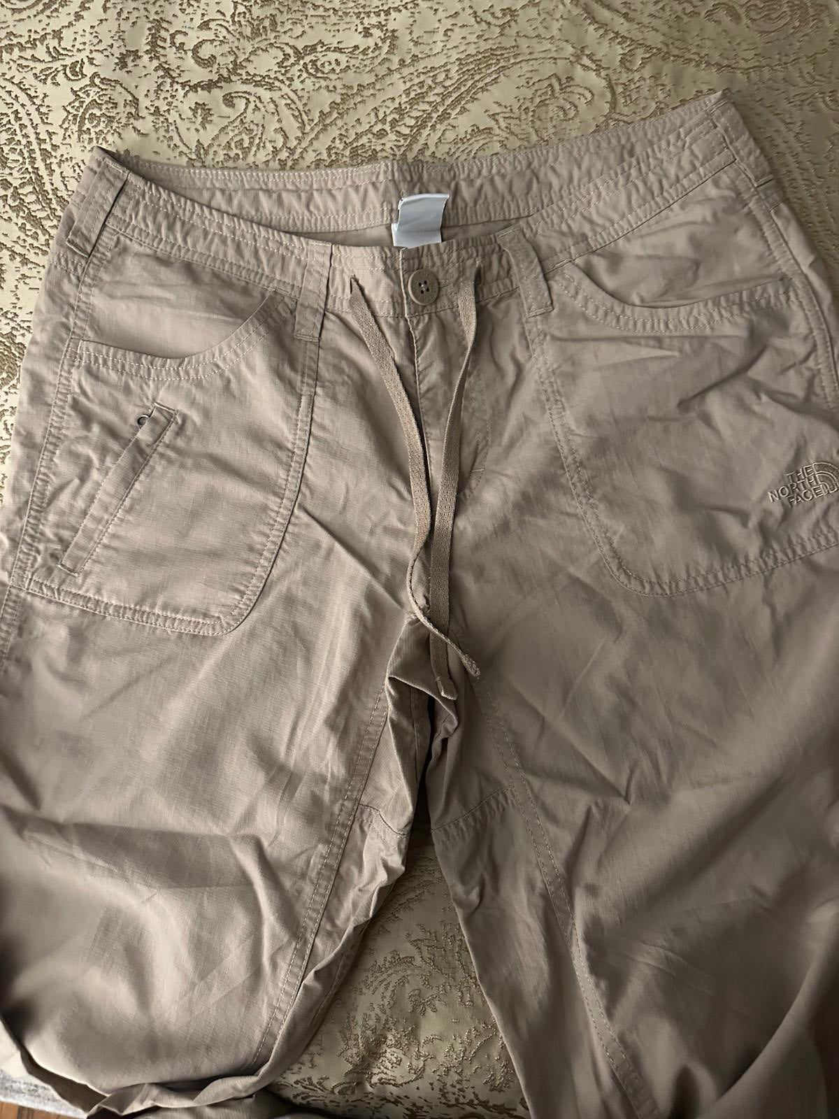The North Face Womens Size 10 Short Hiking Pants Tan