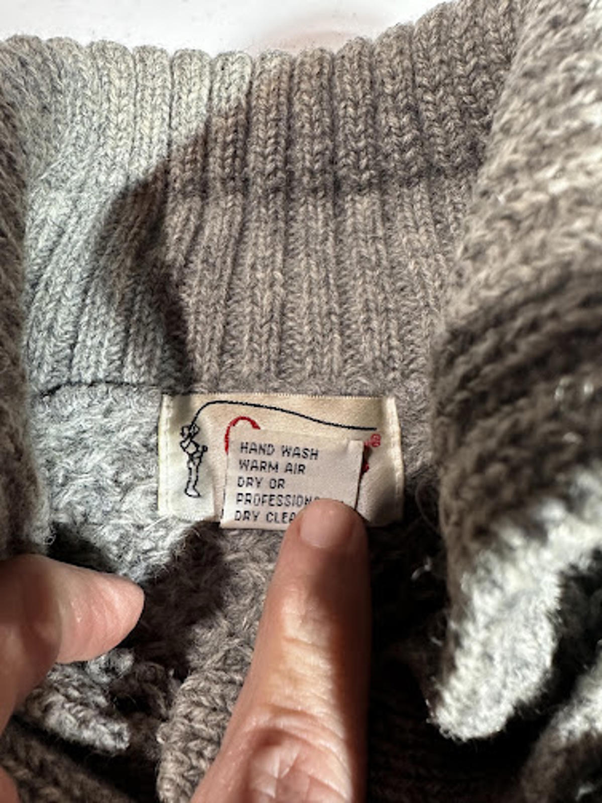 Vintage Orvis Wool Button Cardigan Sweater – Heavy Knit