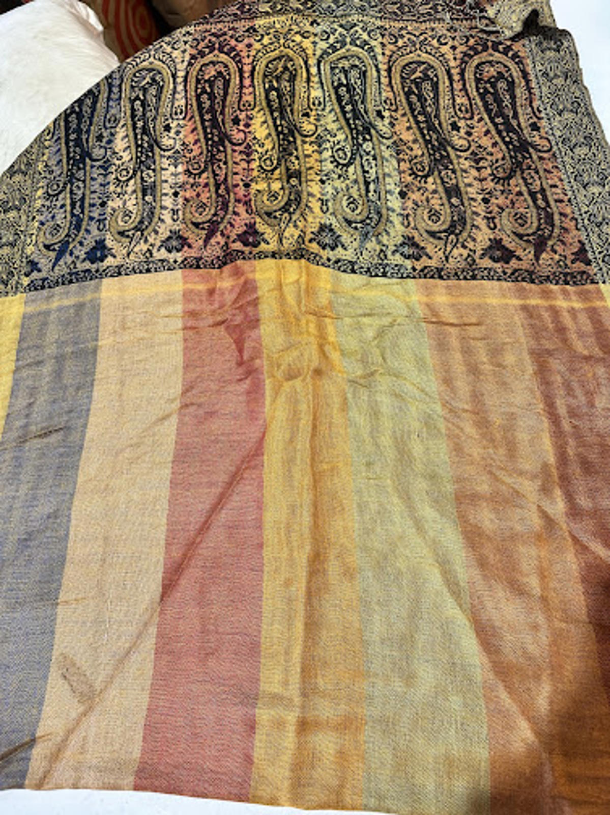 Vintage Indian Paisley Shawl Textile Throw