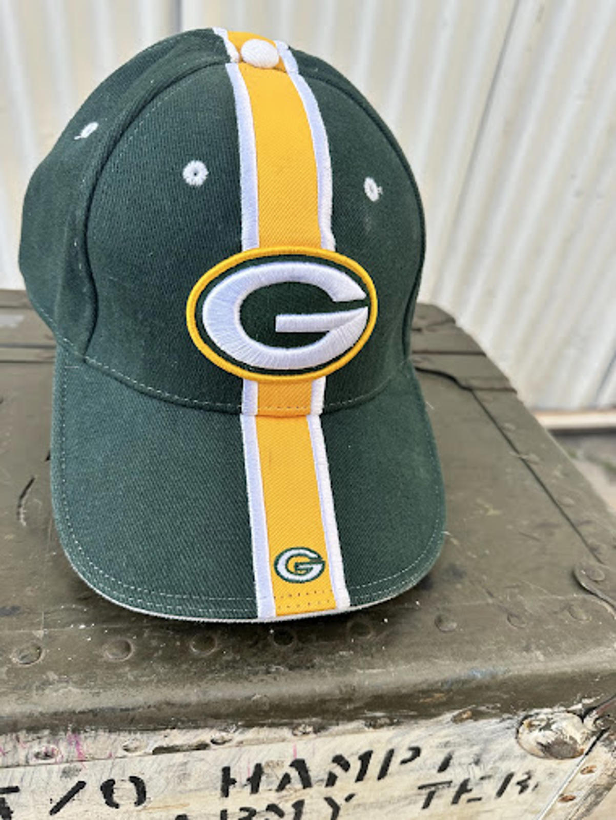 Green Bay Packers NFL Stripe Logo OSFA Cap