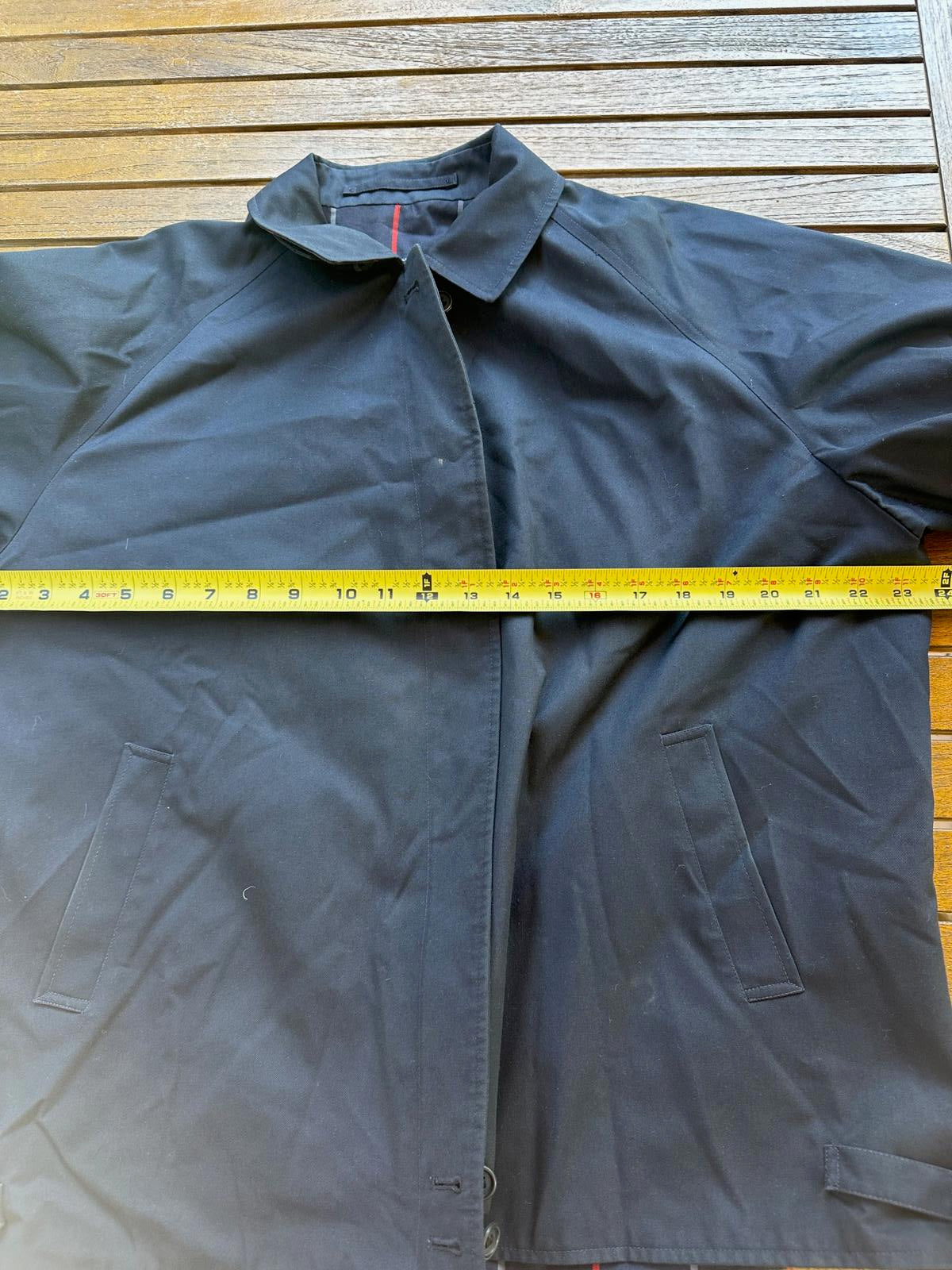 Vintage Burberrys Made in England Navy Car Coat Plaid Lining