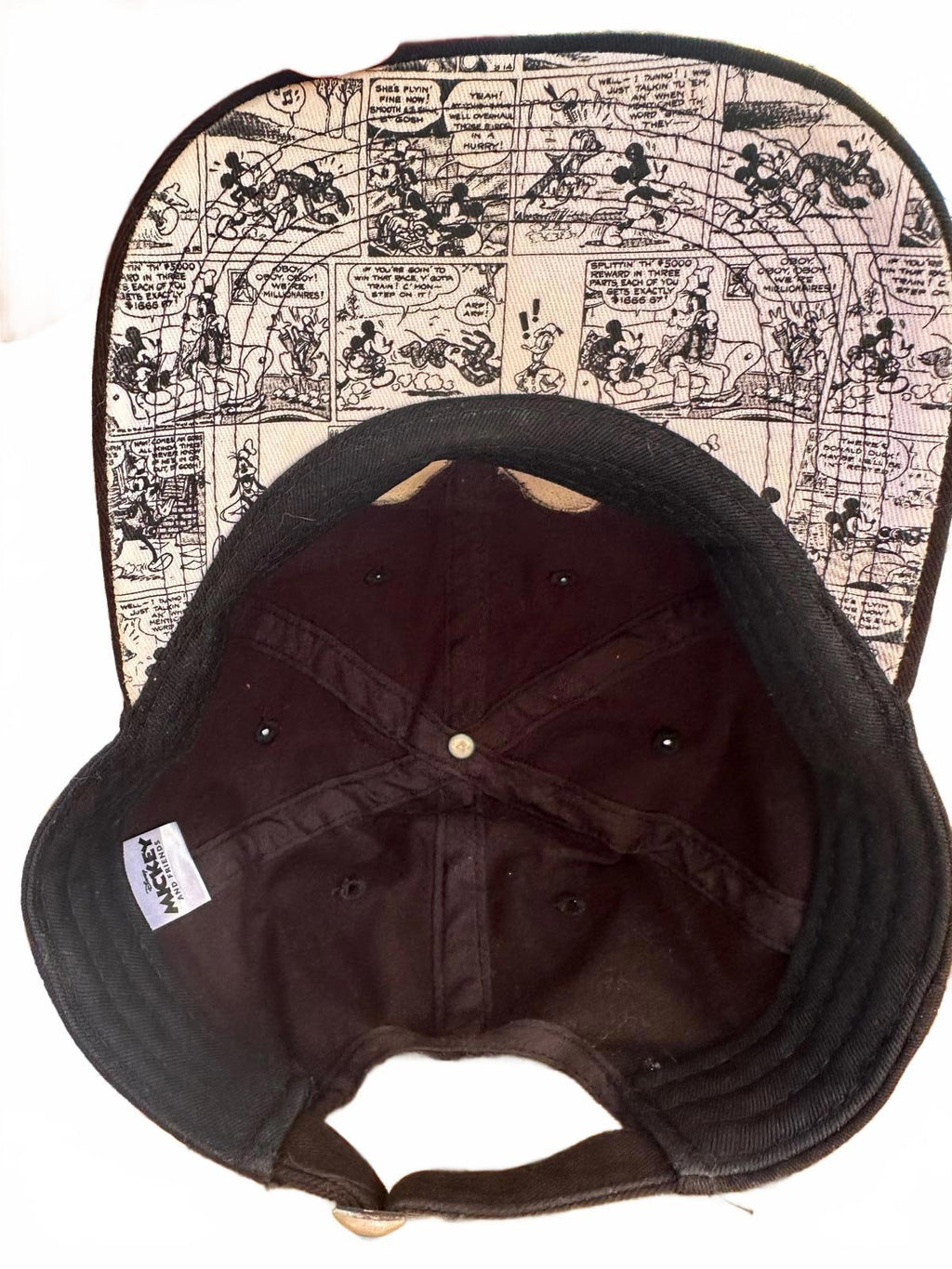 Disney Mickey and Friends baseball cap: