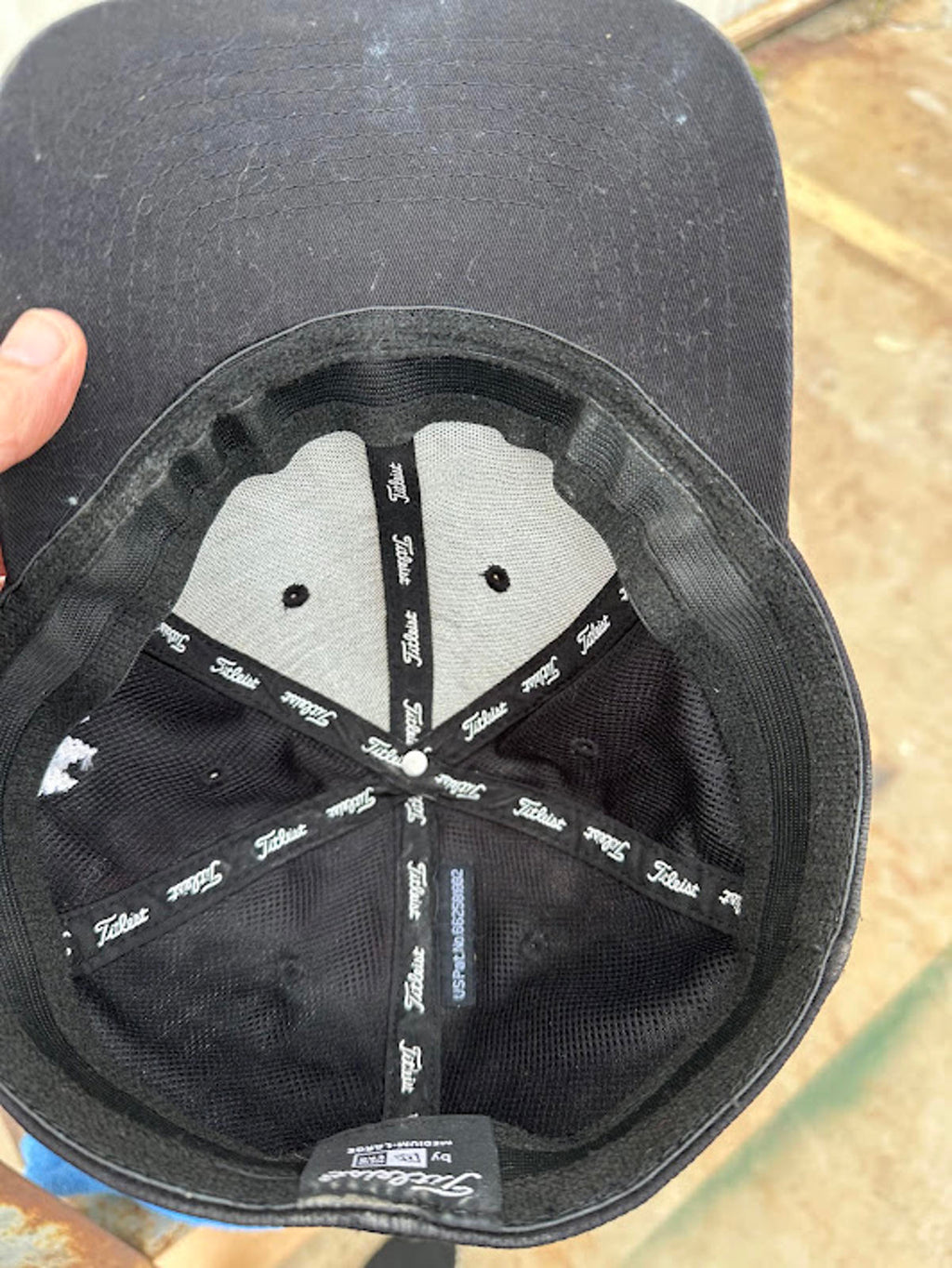 Titleist Black Fitted Golf Hat L/XL