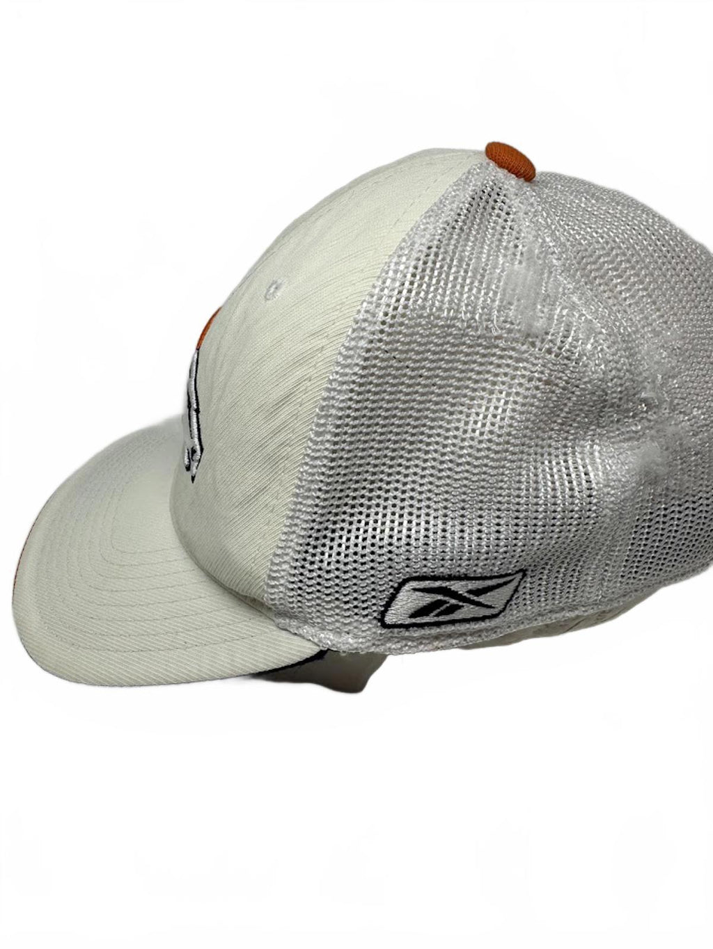 Denver Broncos Reebok NFL Mesh Fitted Hat
