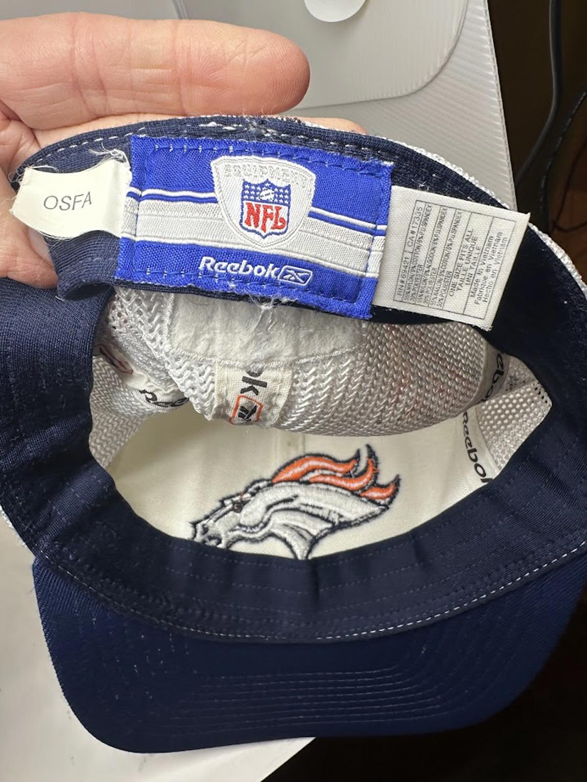 Denver Broncos Reebok NFL Mesh Fitted Hat
